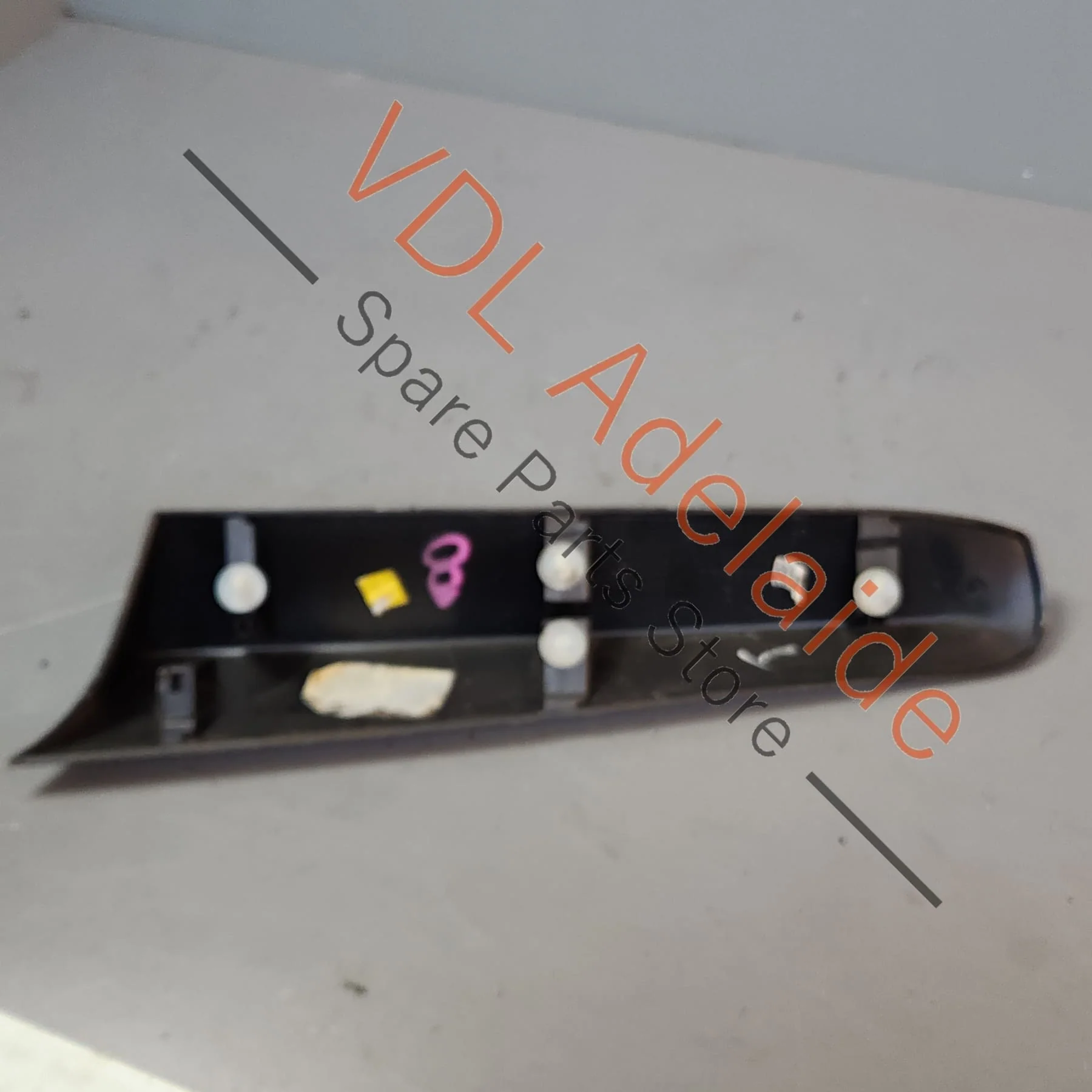 Renault Megane Right Side Rear Exterior Body Molding 768568852R 768560131R TEGNE - BLACK - Image 3