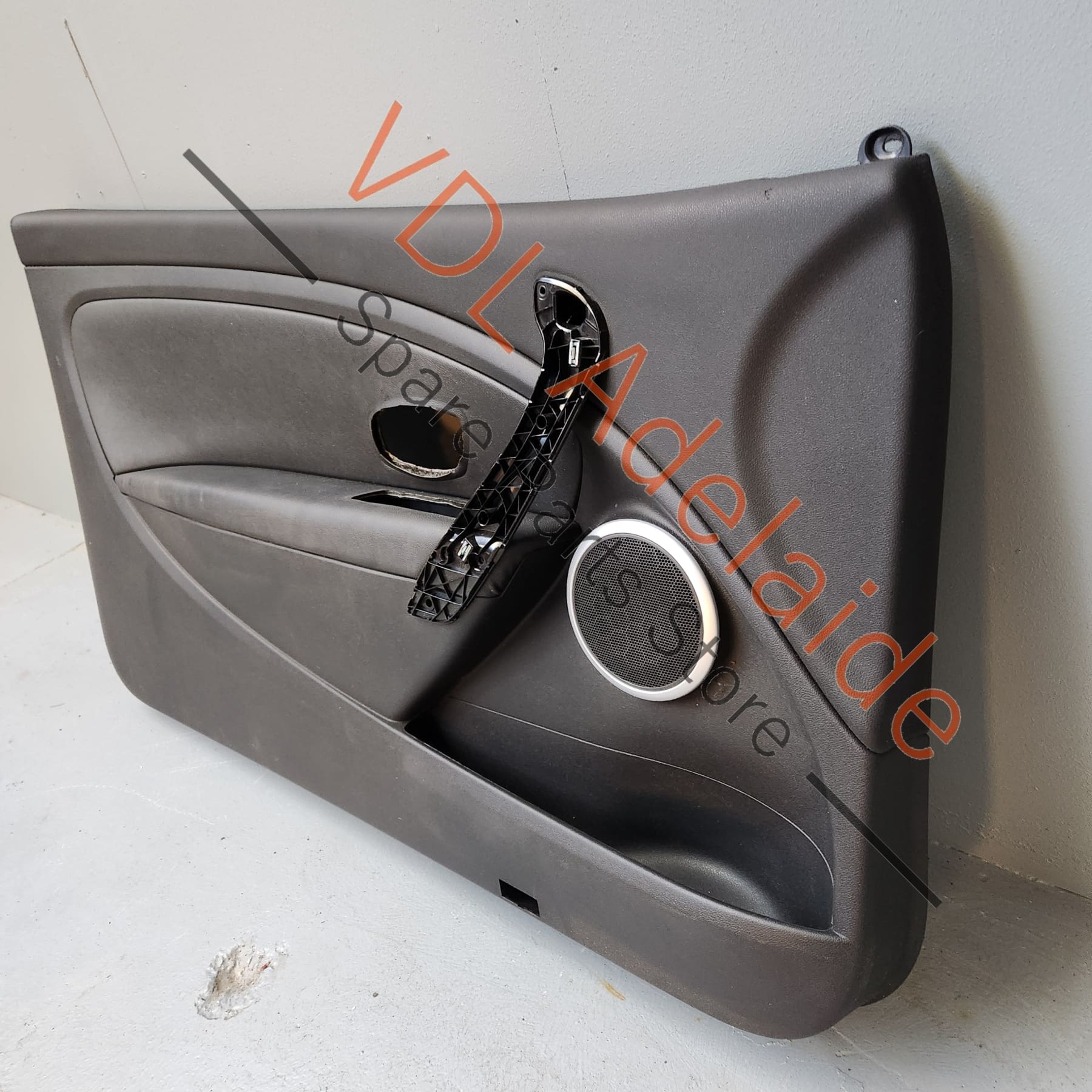 Renault Megane RS250 RS265 RS275 Left Side Interior Door Trim w Handle 809013075R 809016851R - Image 5