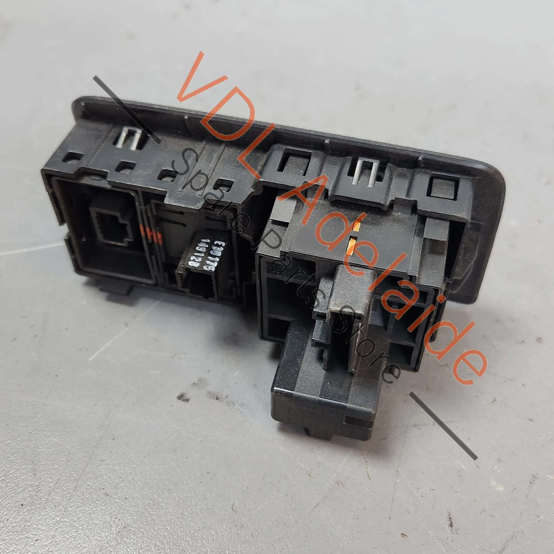 Renault Headlight & ESP Switch 259800002R 251459892R - Image 6