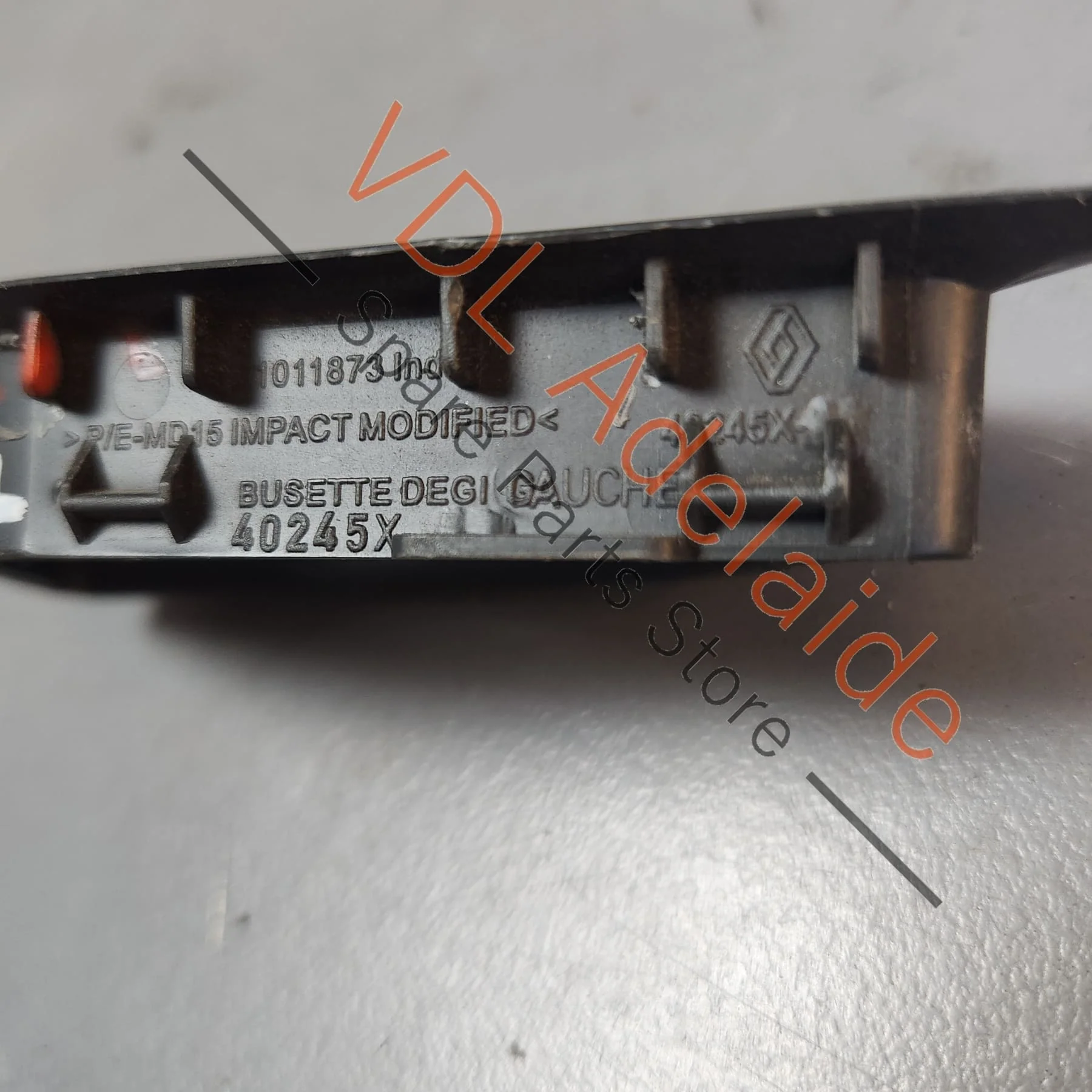 Renault Megane 3 Dashboard Air Vent Demister Trim Left 40245X - Image 2