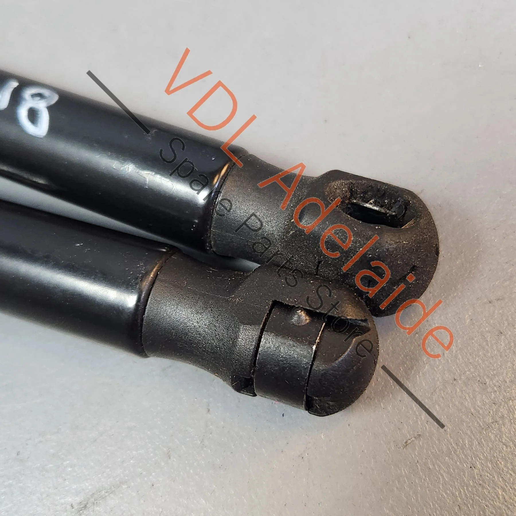 Renault Megane 3 Boot Trunk Rear Hatch Gas Lift Strut 904510002R Suits left or right - Image 5
