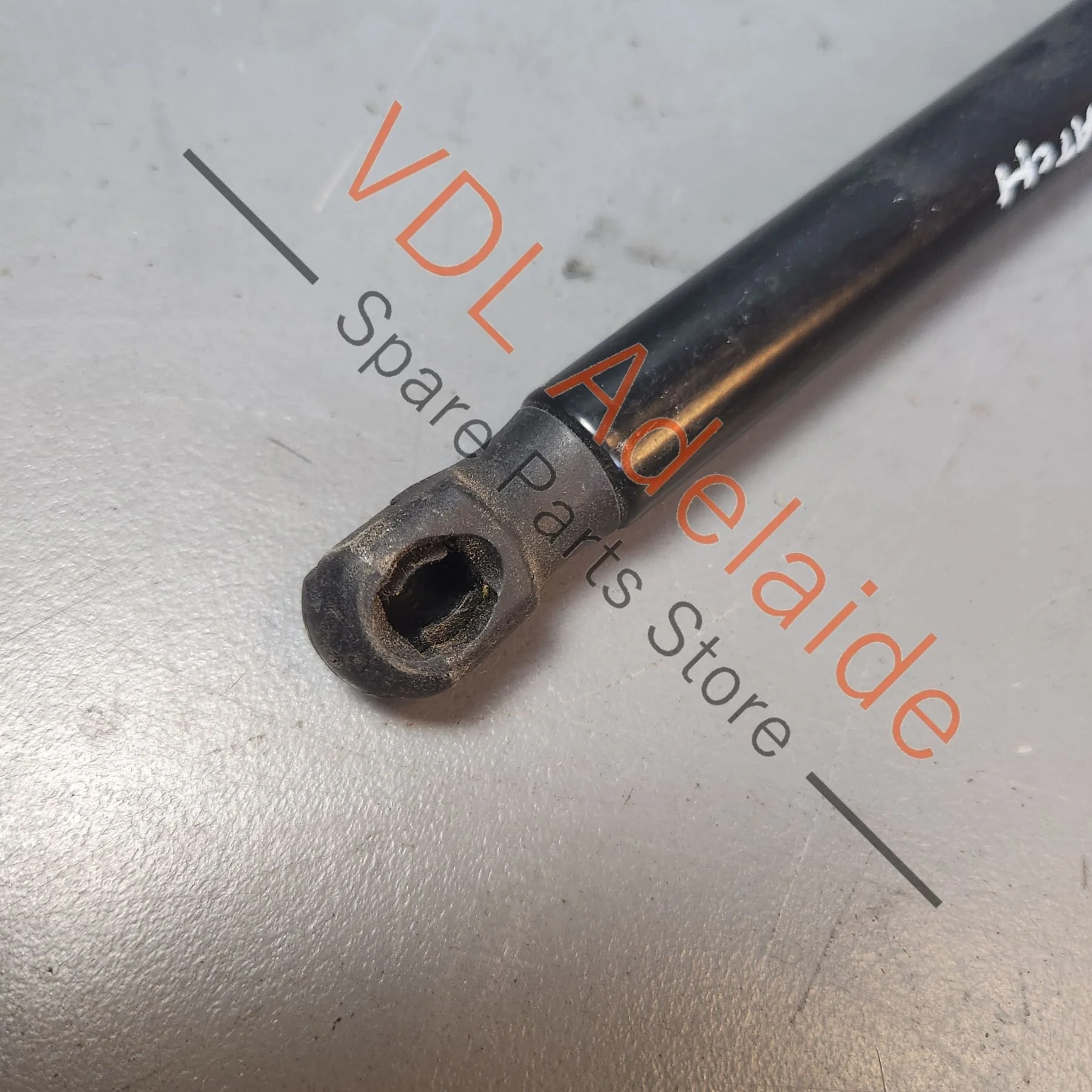 Renault Megane 3 Boot Trunk Rear Hatch Gas Lift Strut 904510002R Suits left or right - Image 9