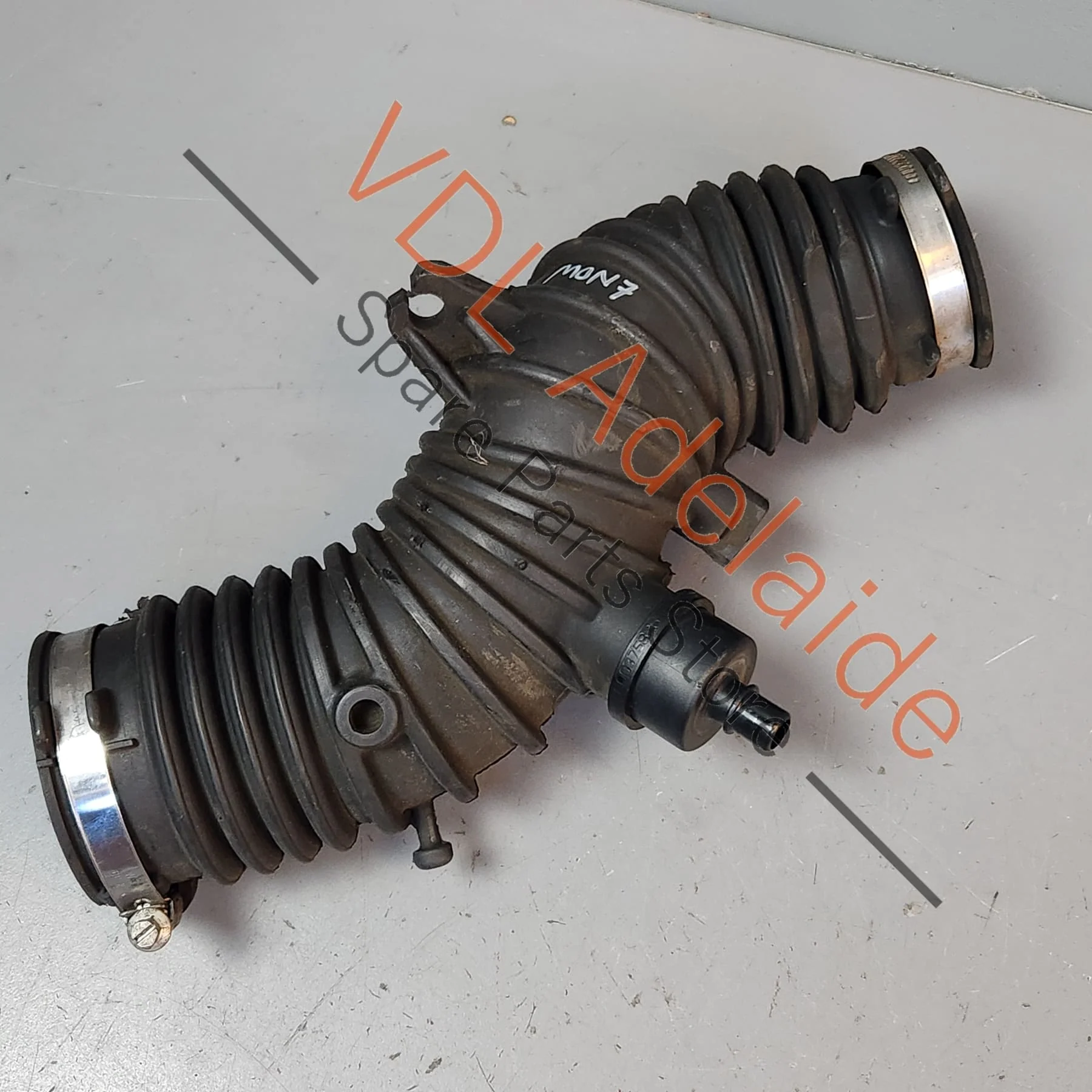Renault Megane RS250 RS265 RS275 Air Filter Intake Pipe Hose 8200907900