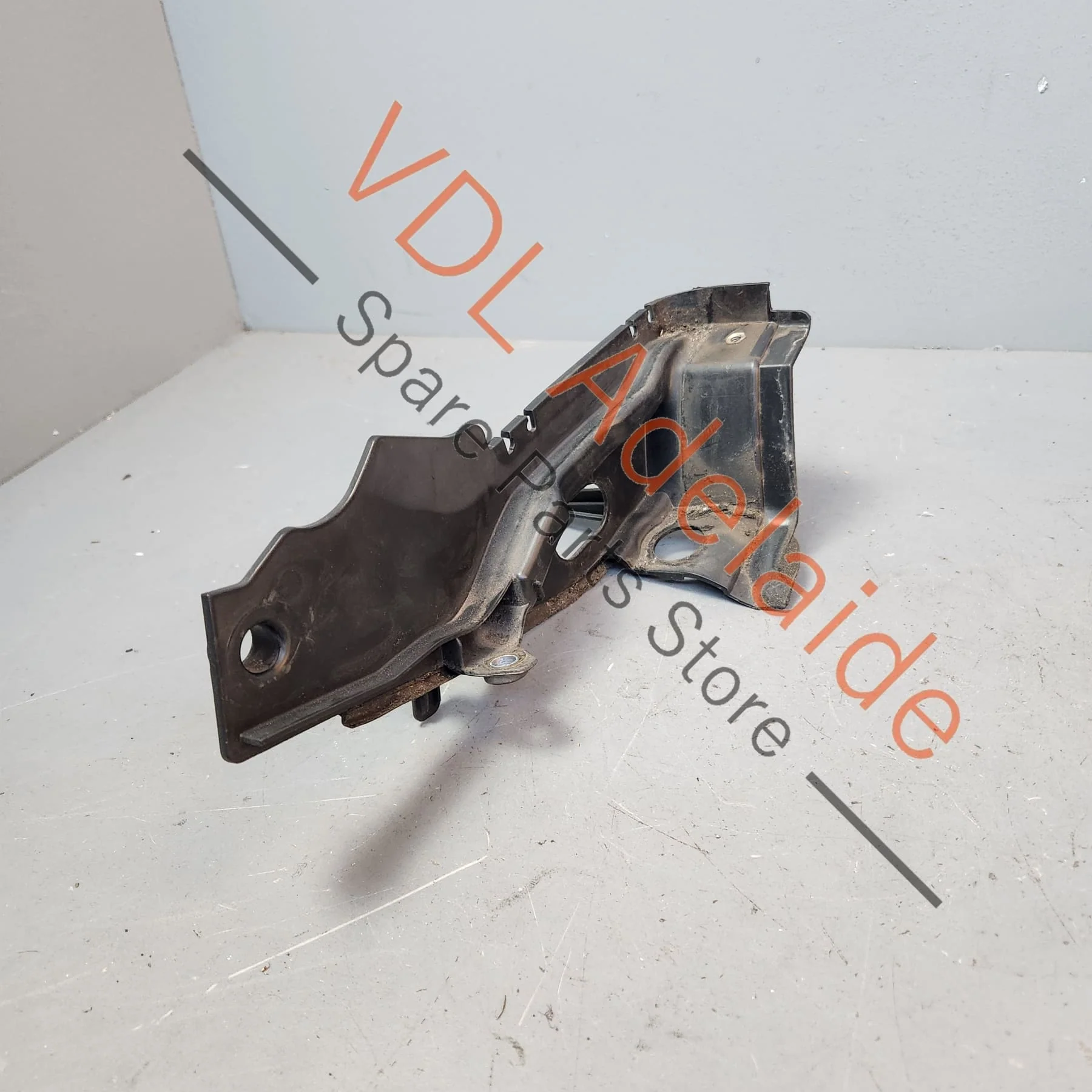Renault Megane Windscreen Waterbox Scuttle Panel Left Side Trim Molding Bracket 668630007R - Image 6