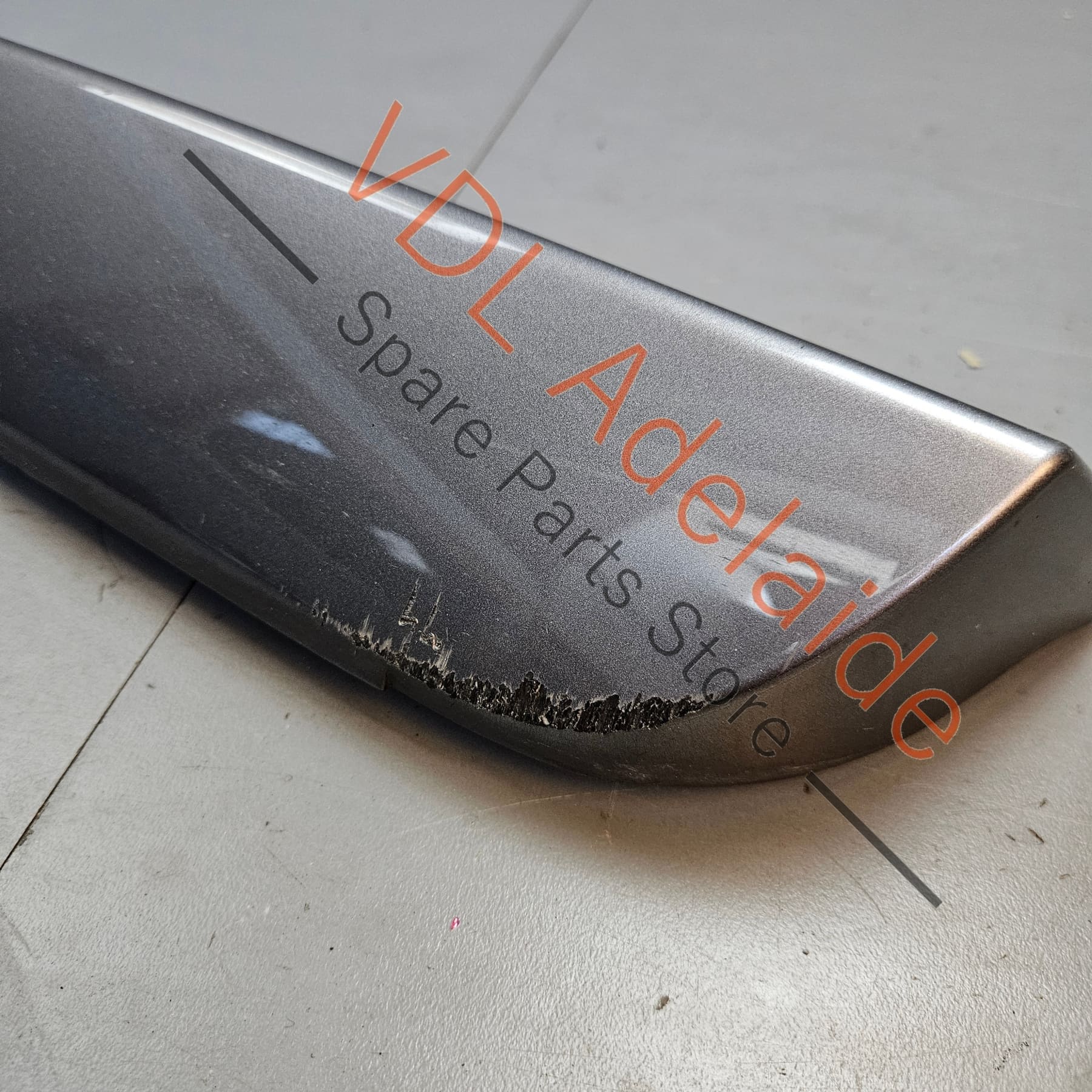 Renault Megane Left Side Rear Exterior Door Molding 808774483R 808770008R Oyster Grey - Image 4