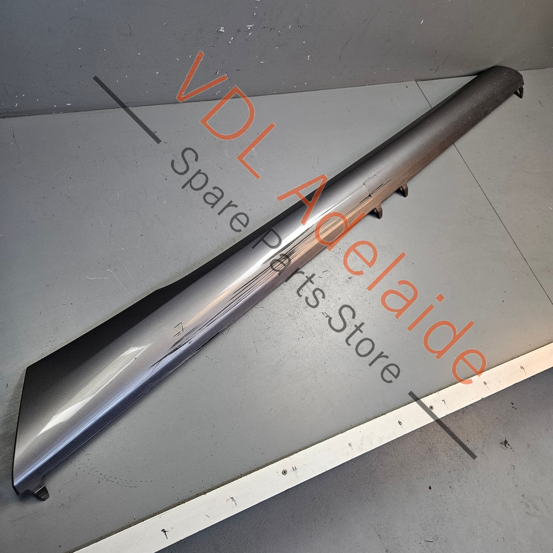 Renault Megane Right Side Sill Panel Rocker Molding 764260656R 764269576R Oyster Grey