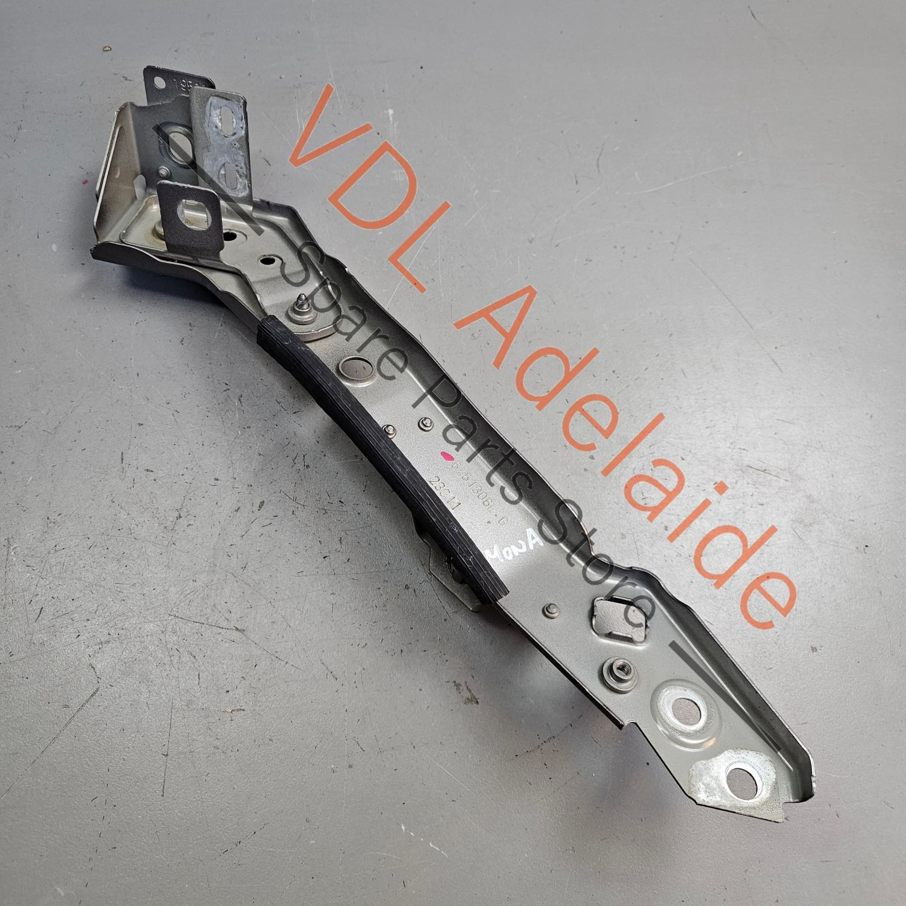 Renault Megane MK3 RS250 Front Left Radiator Support Bracket 625135212R