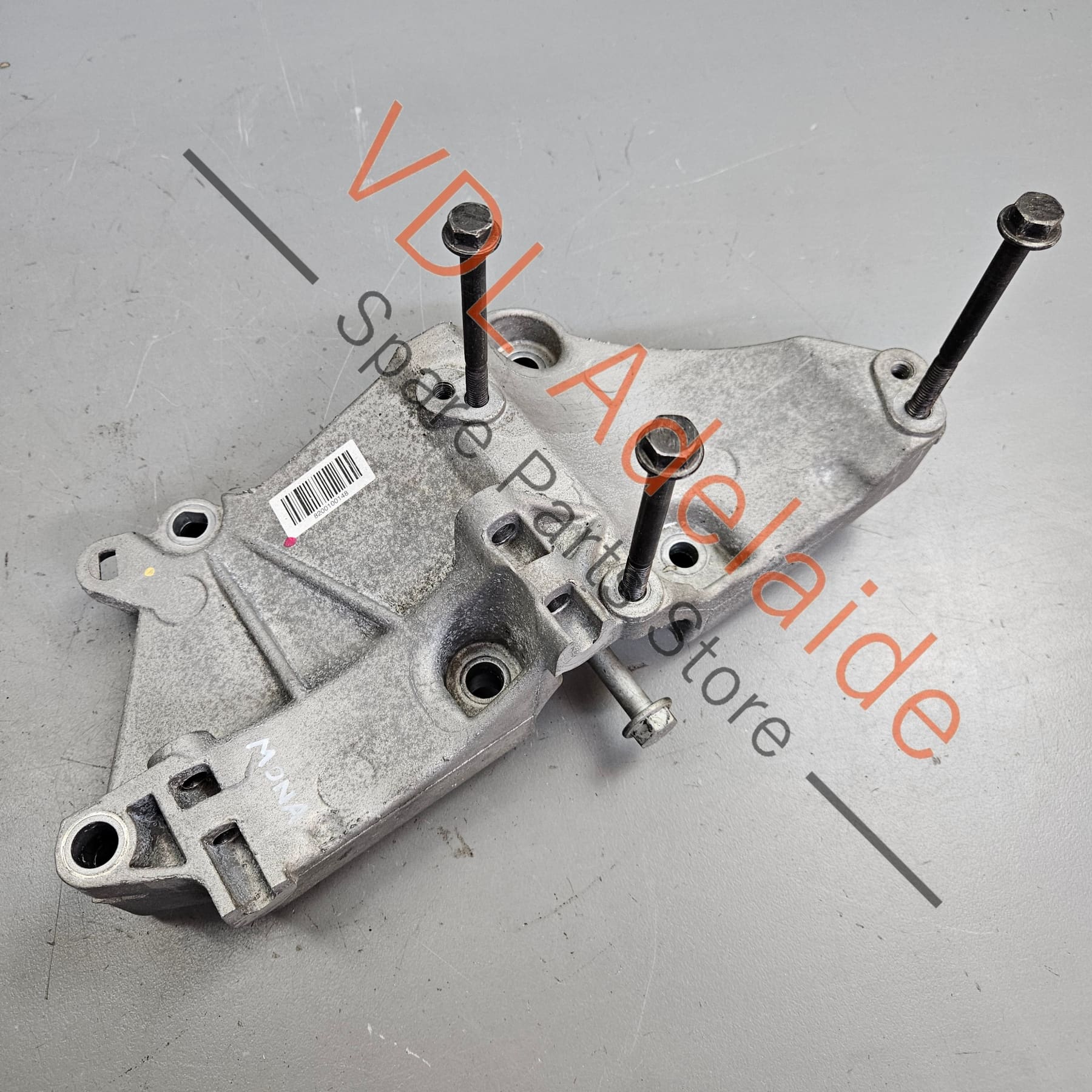 Renault Aluminium Engine Bracket Alternator Support 8200100148 - Image 3