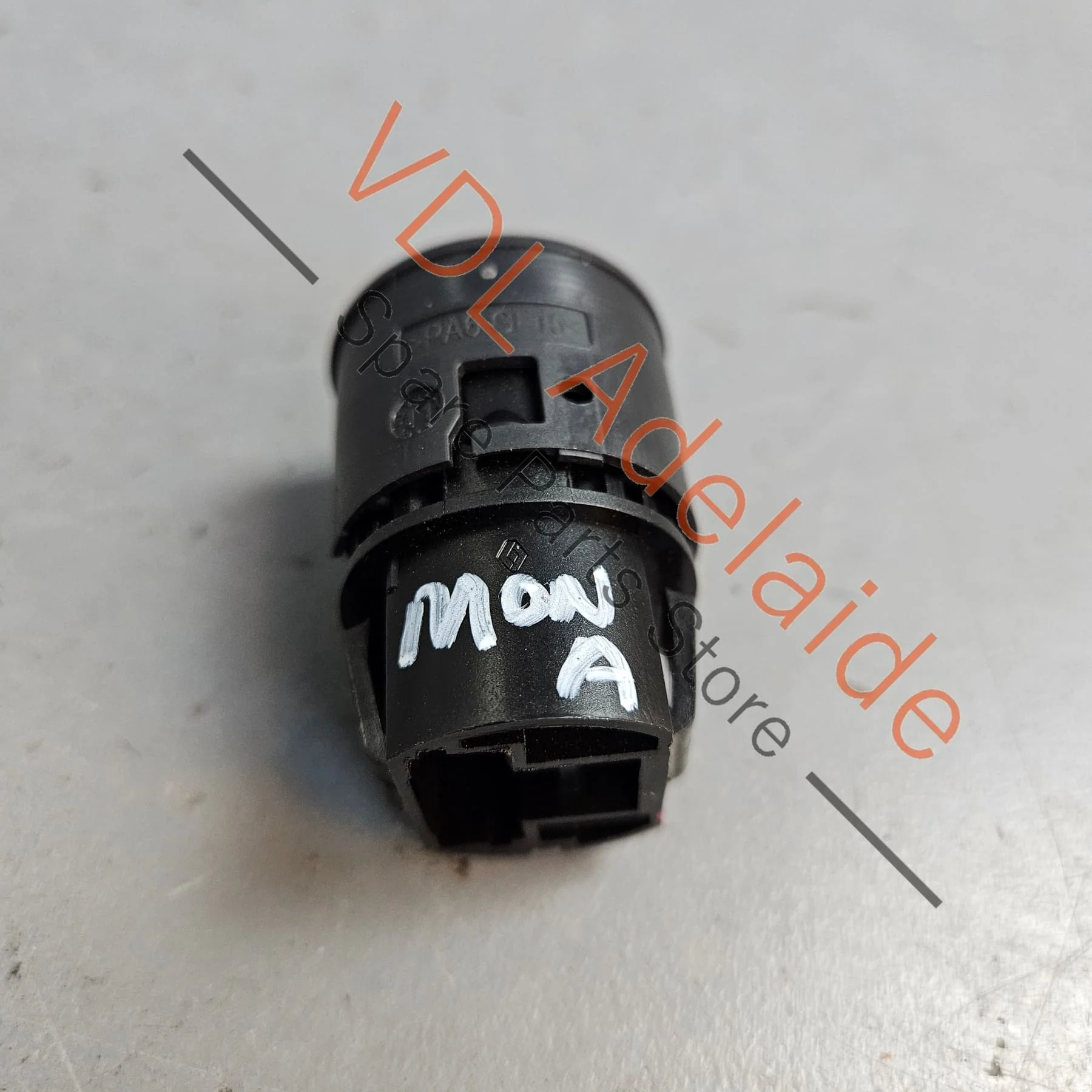 Renault Megane 3 X95 Valeo Start Stop Ignition Switch Button 506978R 251506978R - Image 4