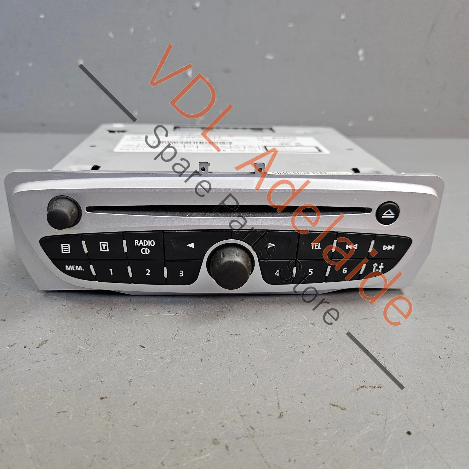 Renault Audio CD Radio Player Stacker Unit 281153051R