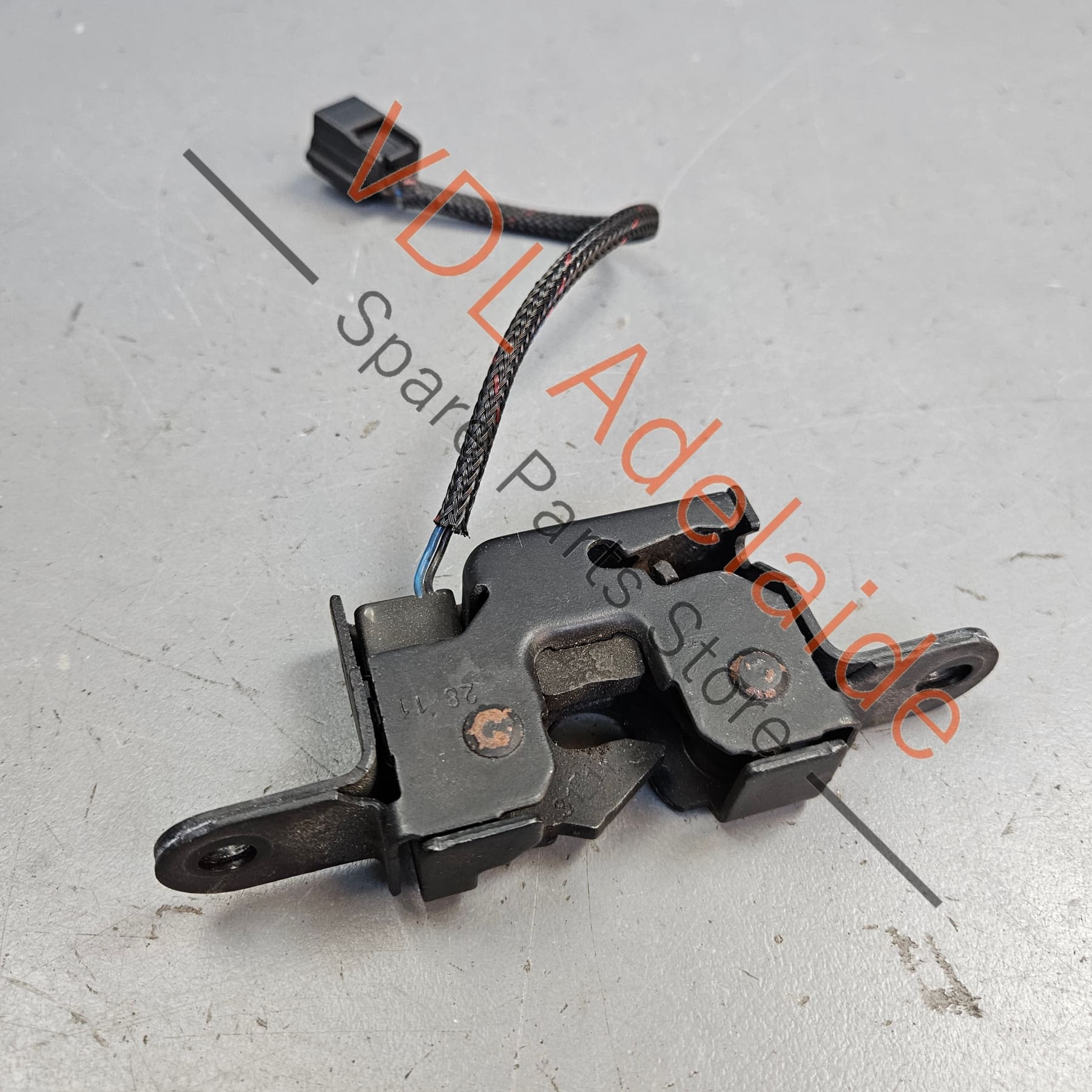 Nissan / Renault Megane 3 Bonnet Catch Latch 856010010R - Image 2