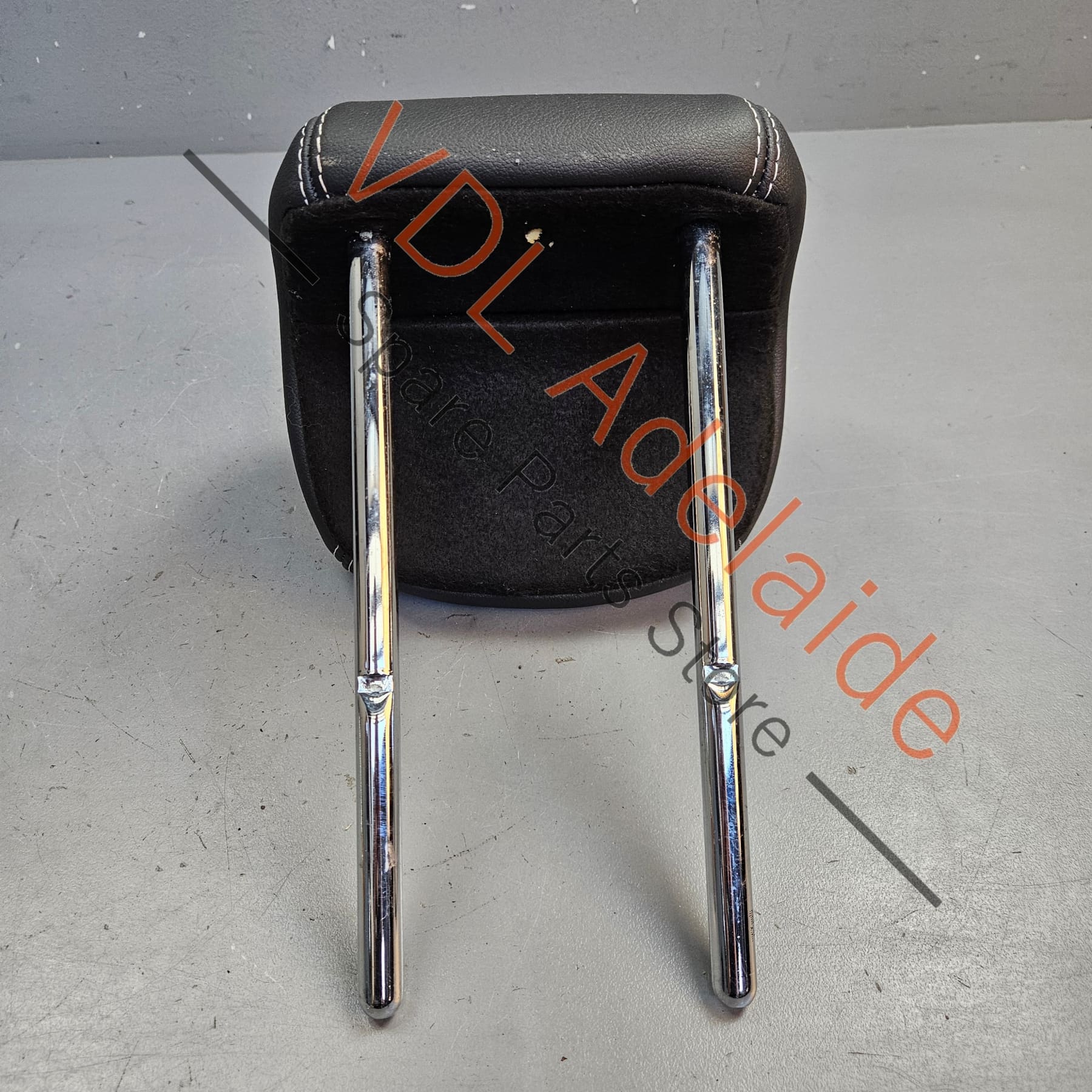 Renault Megane 3 Rear Seat Left or Right Side Headrest 864300022R Leather white stitch - Image 6