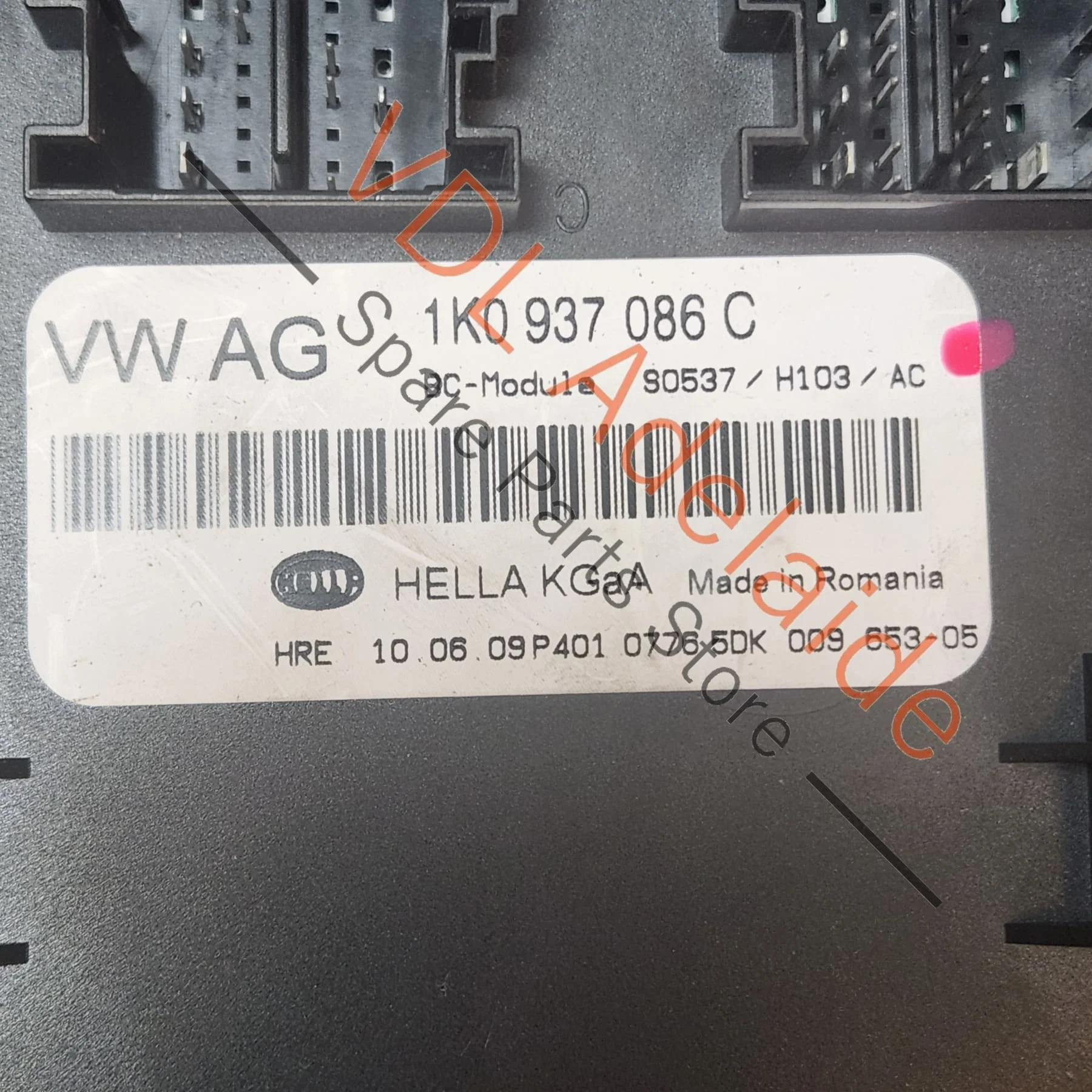 VW Golf BCM Control Unit for Convenience 1K0937086C 1K0937087E  Z1Z - Image 2