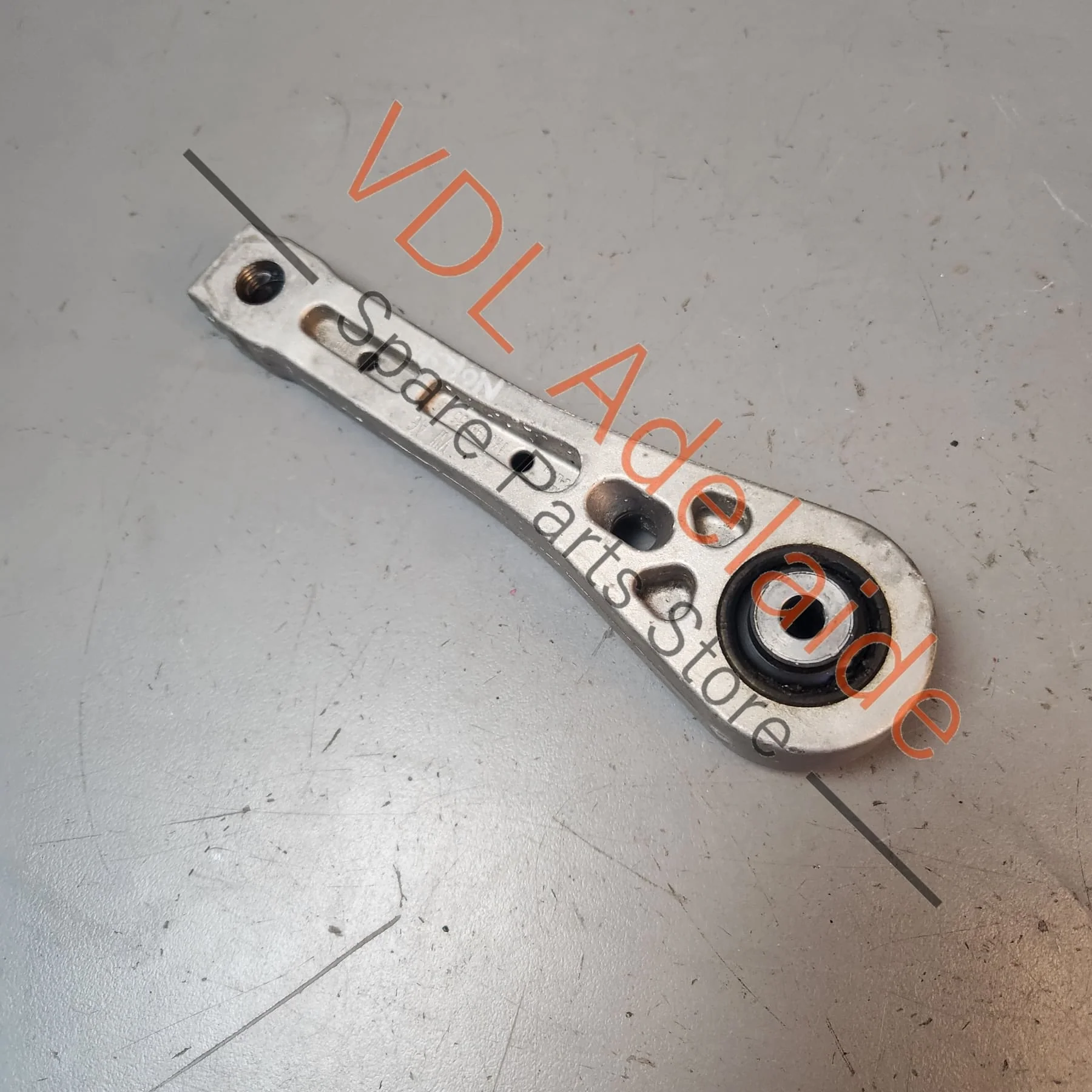VW Golf MK6 Lower Engine Pendulum Mount 1K0199855BJ 1K0199855BB