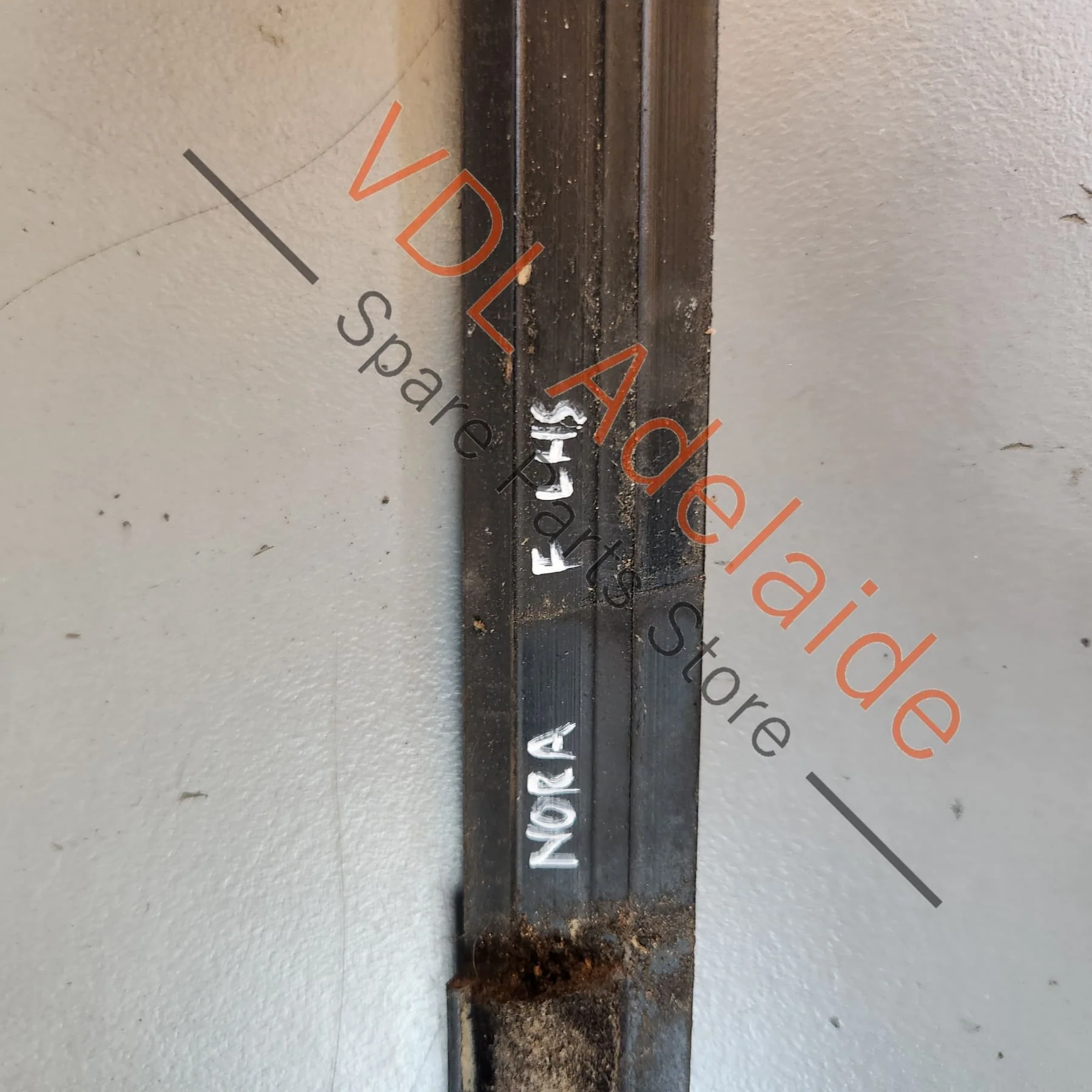 VW Golf MK6 Front Left Door Window Molding Weather Strip Aperture Seal 5K4837479B 5AP - Image 5