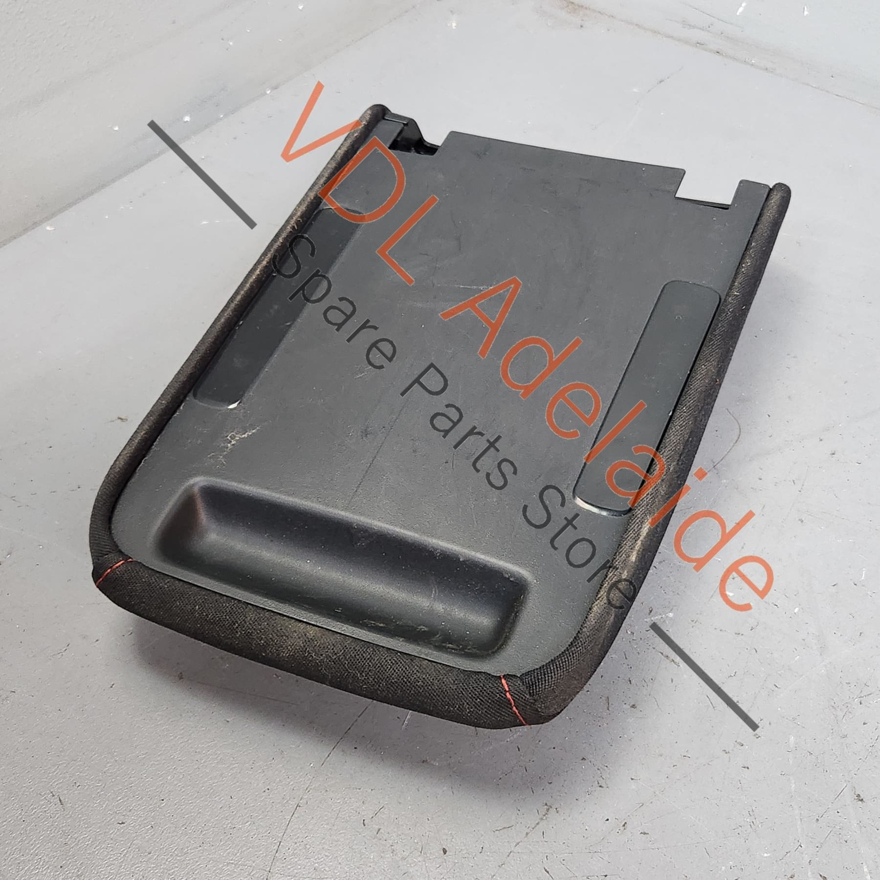 Genuine OEM VW Golf MK6 Gti Cloth Centre Middle Arm Rest Red Stitching Interior Trim 5K0061123 82V - Image 2