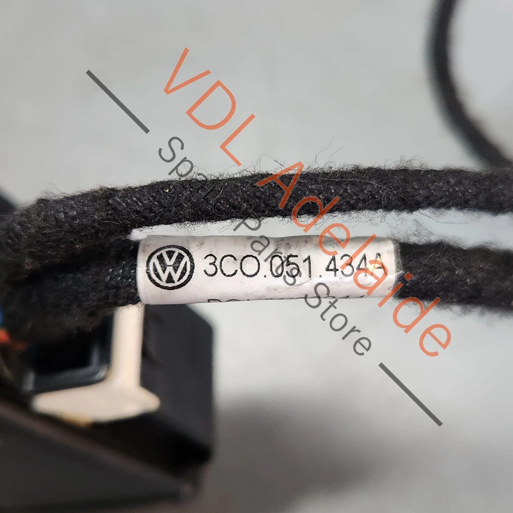 VW Genuine Bluetooth Upgrade Module 1K8051730D with Wiring Harness - Image 7
