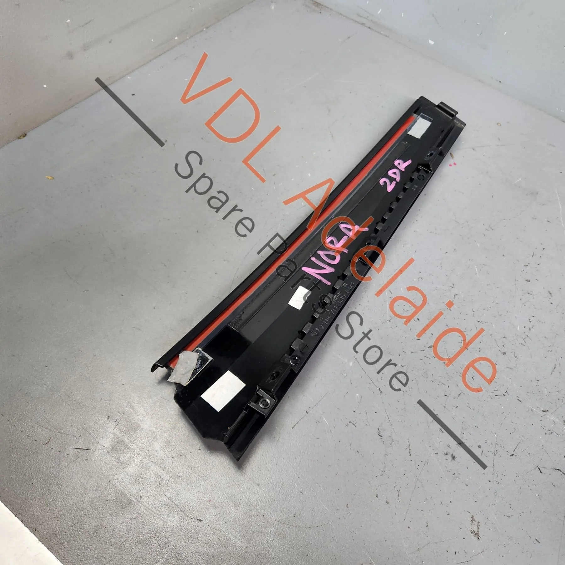 VW Golf MK6 Front Left B Pillar Exterior Trim Molding 3dr Hatch 5K3837901A 041 - Image 4