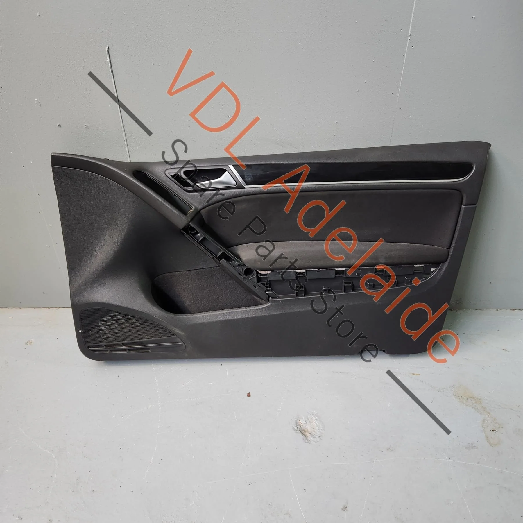 VW Golf MK6 2dr Cloth Right Front Door Trim Card 5K3867022A M0W