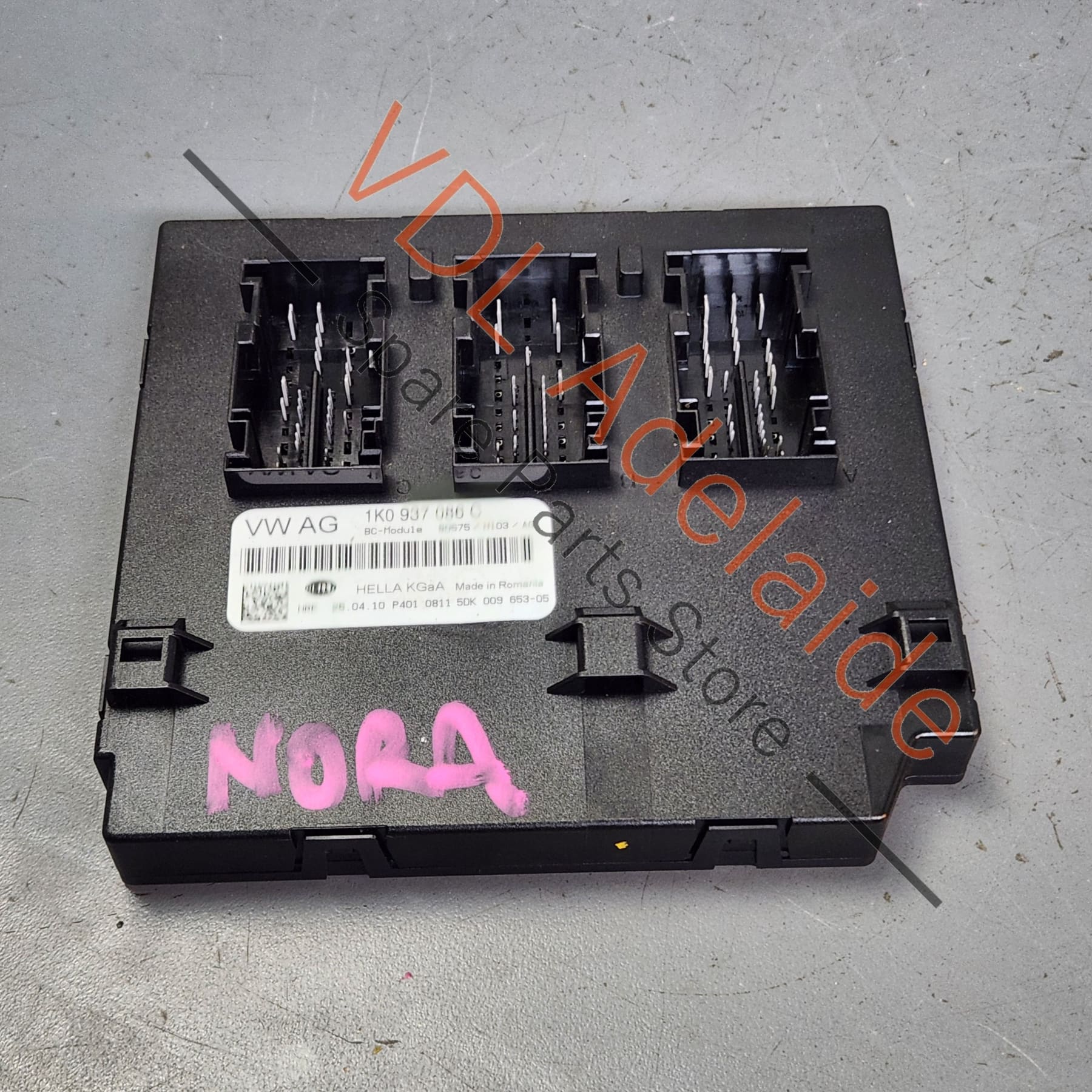 VW Golf MK6 Control Unit BCM 1K0937087E 1K0937086C