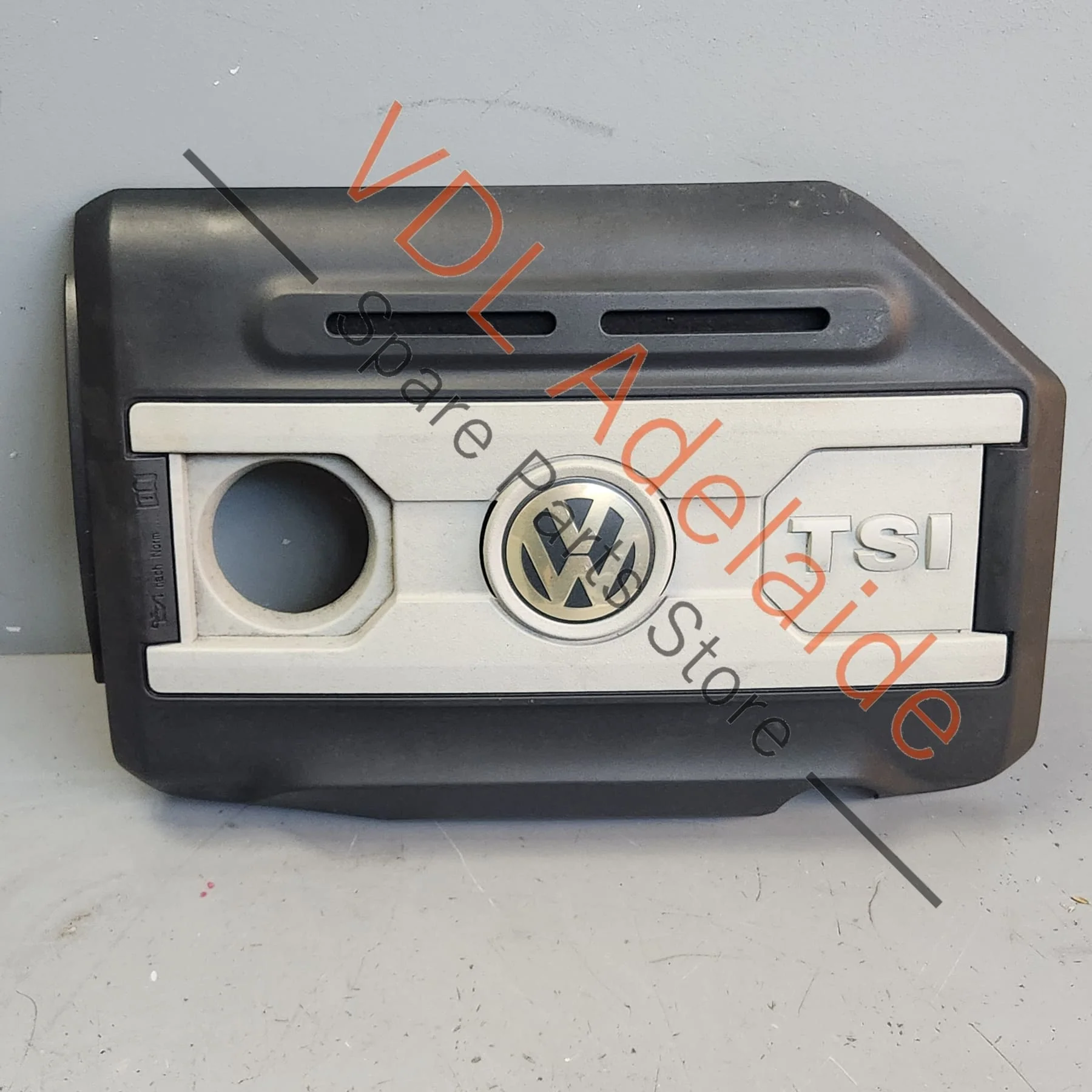 VW Golf MK6 Gti Engine Cover Trim TSI 06J103925P 06J103925BG