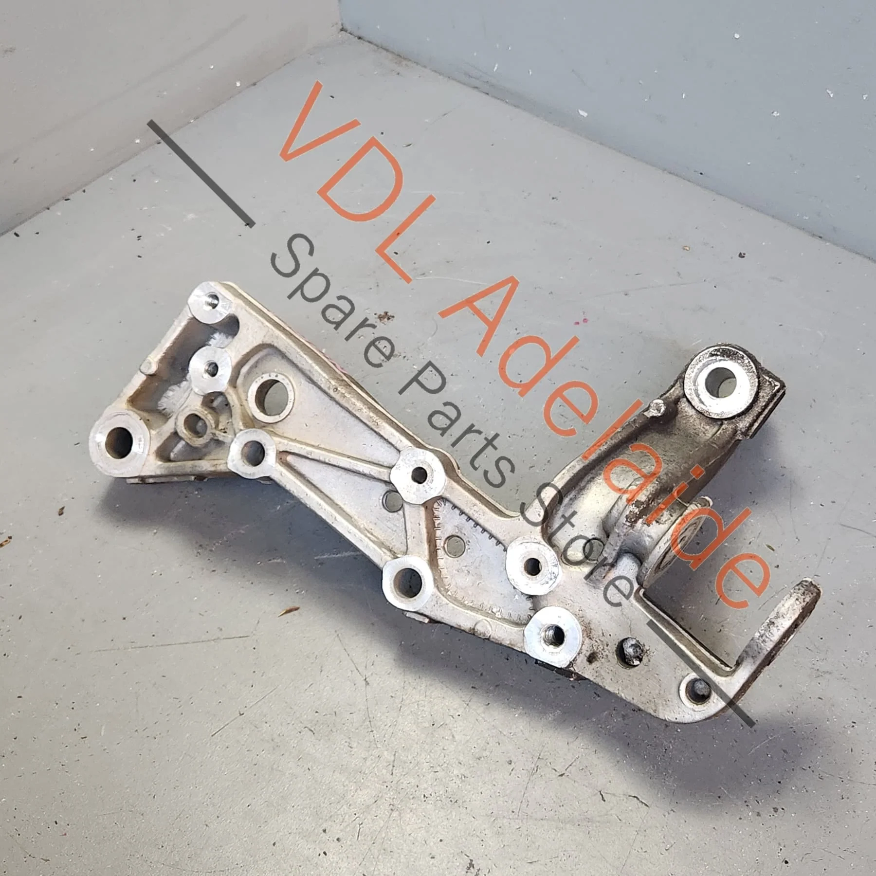 VW Golf MK6 Alloy K Frame Suspension Mounting Bracket Right 1K0199296E