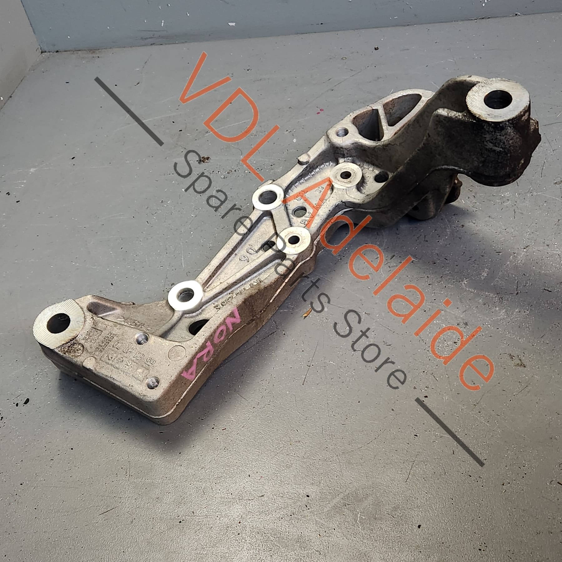 VW Golf MK6 Alloy K Frame Suspension Mounting Bracket Right 1K0199296E - Image 5