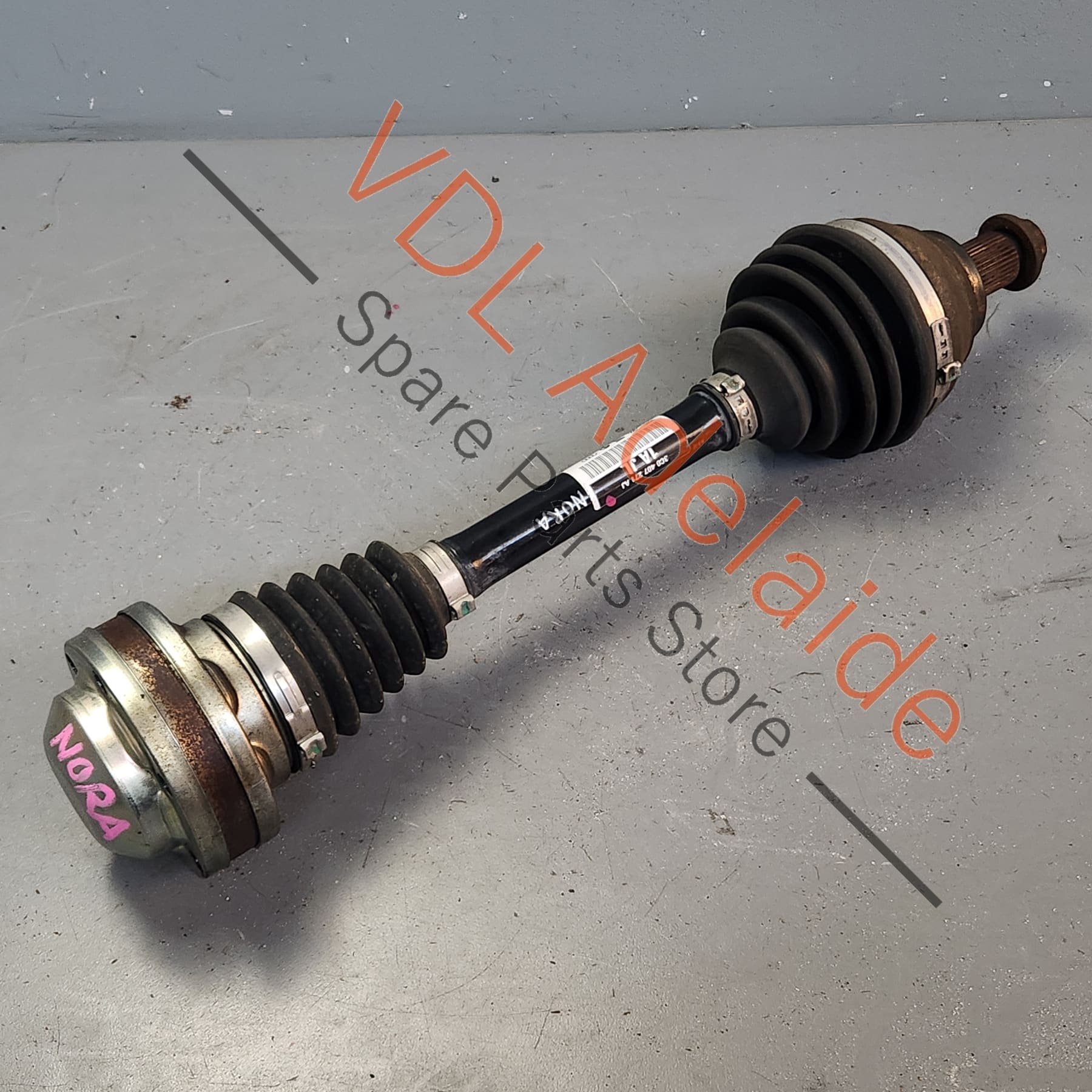 VW Golf MK5 R32 Front Left Driveshaft 3C0407271AJ