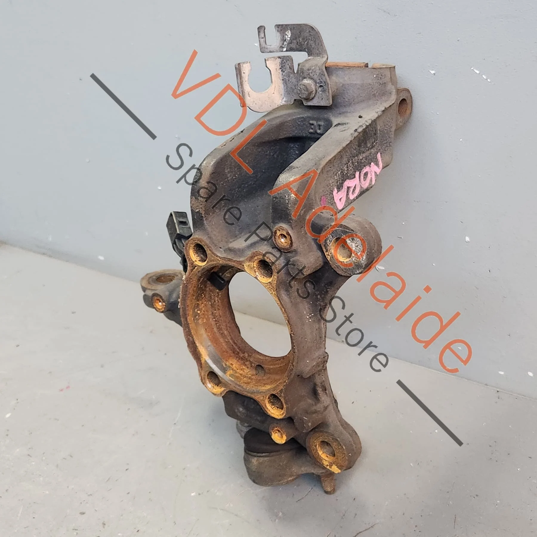 VW Golf Front Right Hub Knuckle Wheel Bearing Housing 1K0407256AA - Image 6