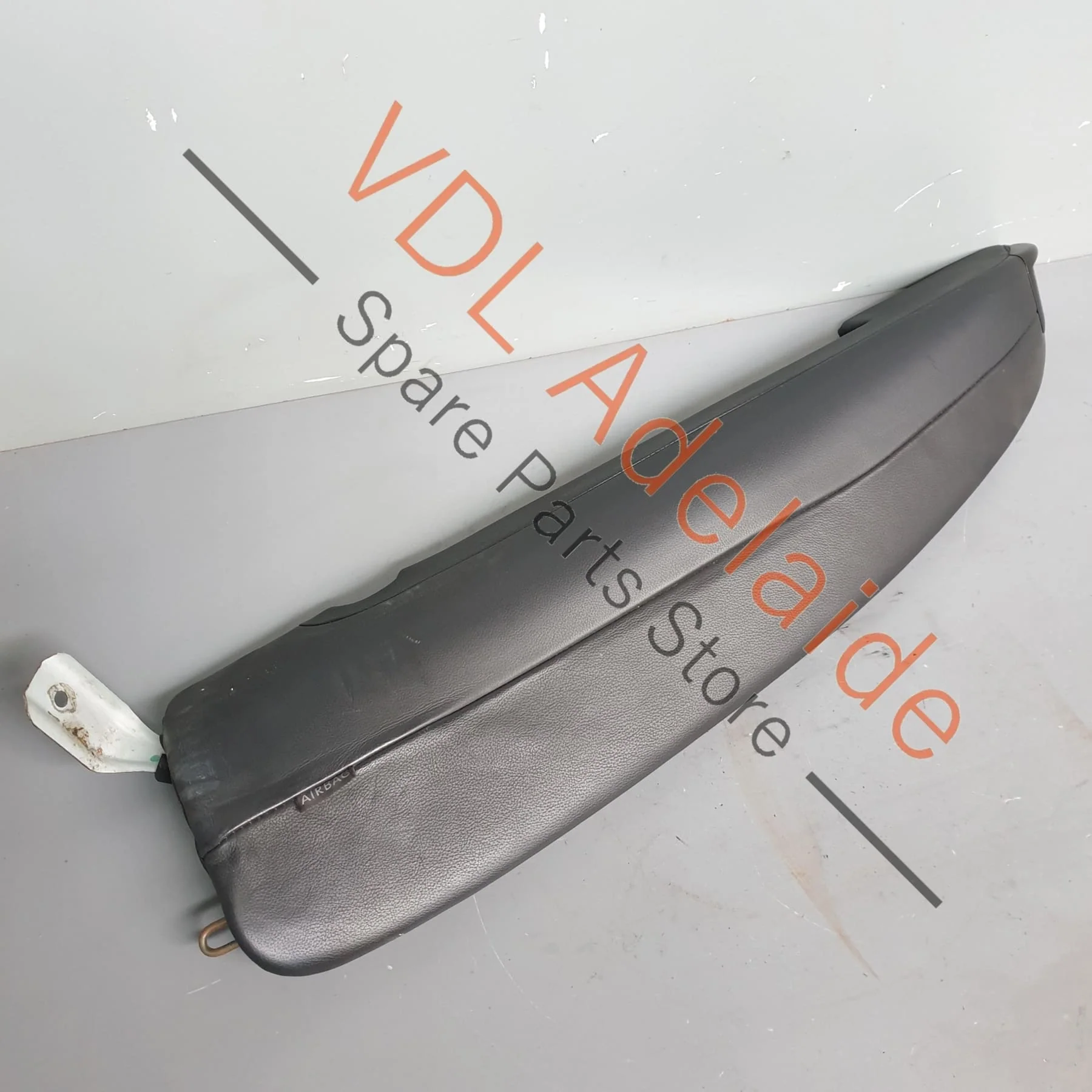VW Passat R36 B6 3C Estate Rear Left Seat Bolster Airbag & Cover 3C0880441 - Image 3