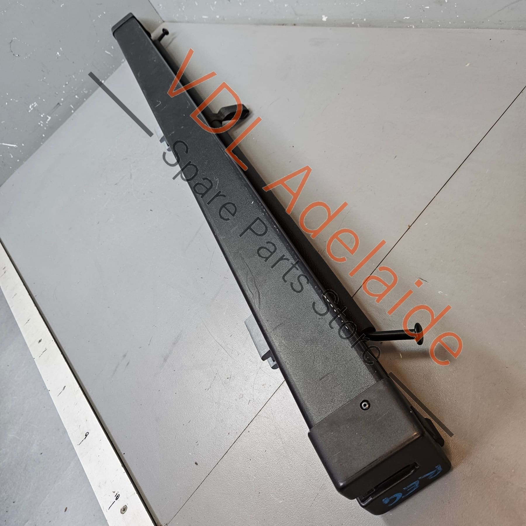 VW Touareg 7L Rear Cargo Net Partition for 2nd or 3rd Row Position 7L6861691D 6P6 - Image 13