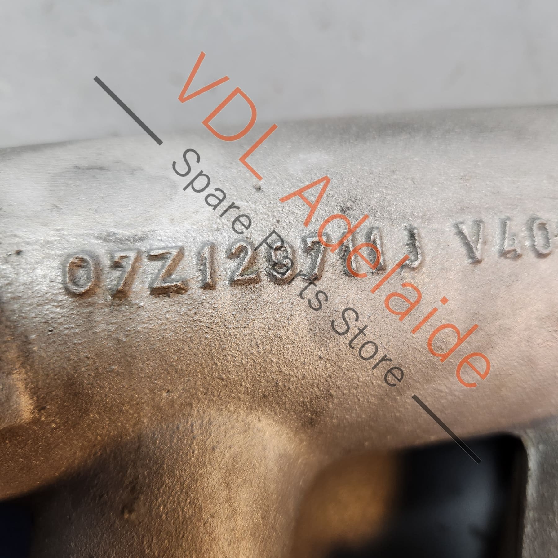 VW Touareg Aluminium Inlet Manifold Left Side for V10 & R50 07Z129711J 07Z129711P - Image 4