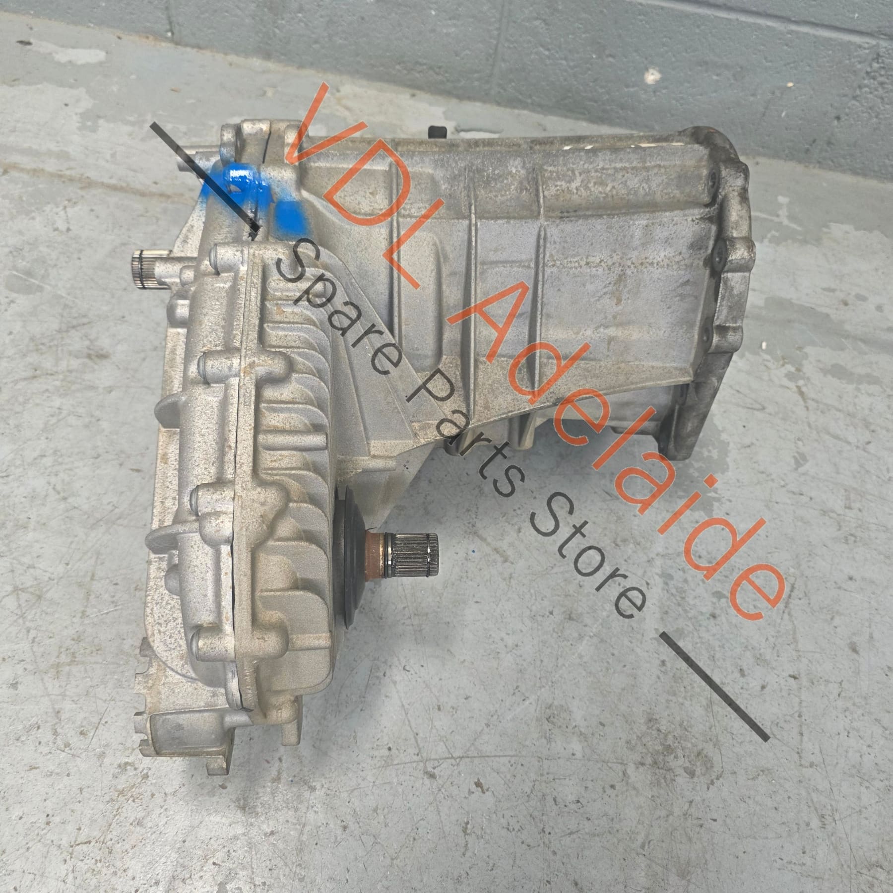 VW Volkswagen Touareg 7P 2011-2018 Transfer Case 0BU341011Q - Image 2