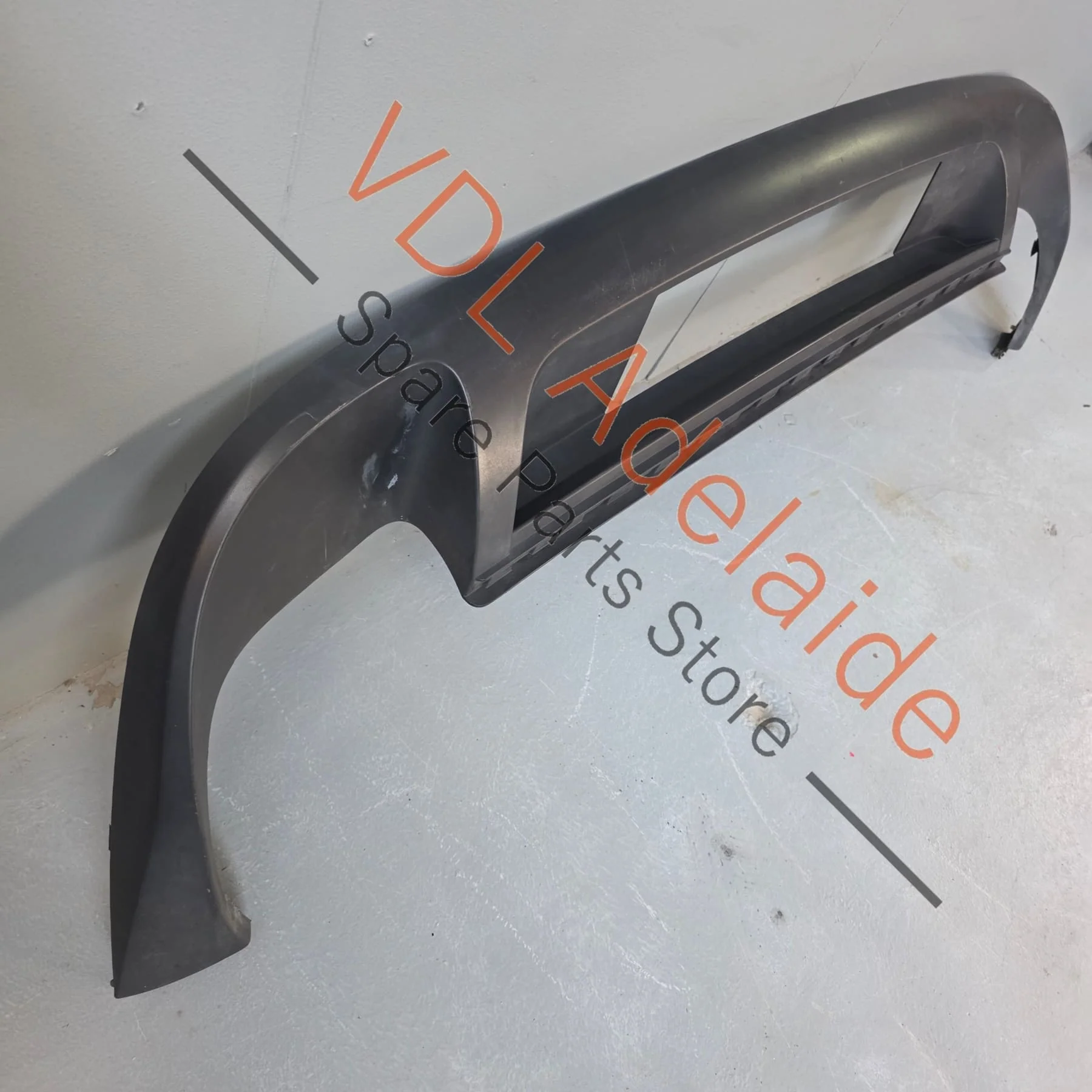 VW Touareg 7P Rear Bumper Lower Valance Diffuser 7P6807482 9B9 - Image 2