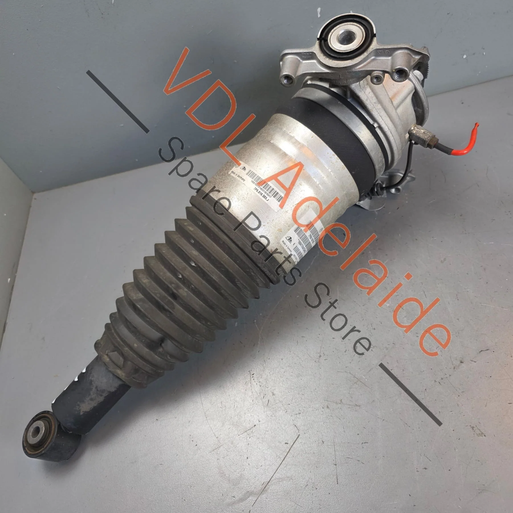 VW Touareg 7P Left Rear Air Suspension Strut Shock Absorber 7P6616019G - Image 2
