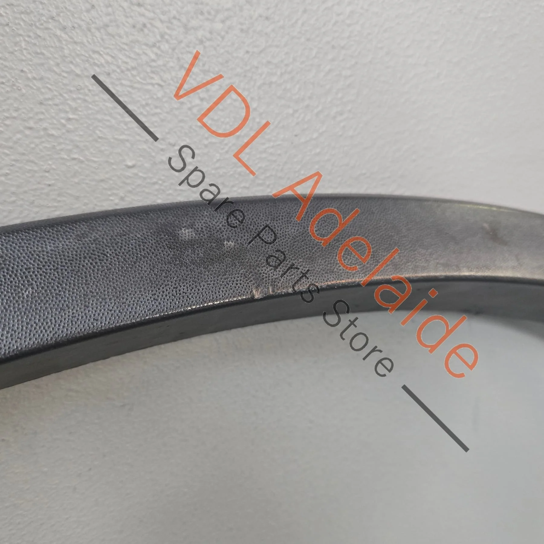 VW Touareg 7P Left Front Wheel Arch Trim Flare 7P6853717F GRU - Image 5