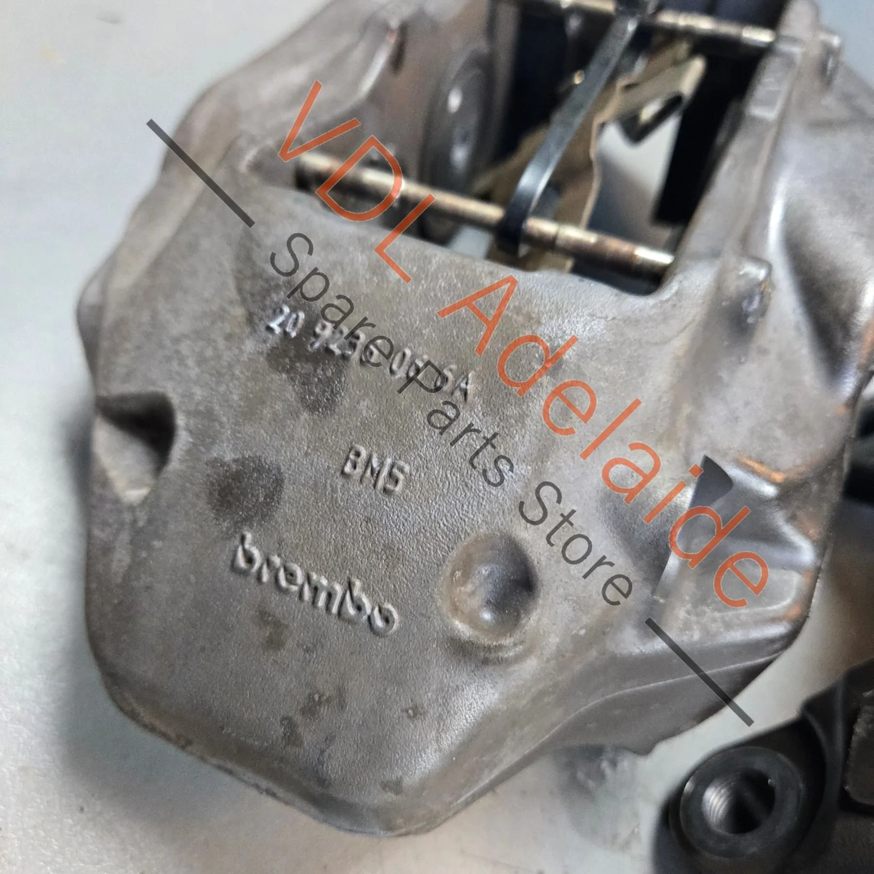 VW Touareg 7P 2011-2018 4x Piston Front Brake Caliper Set Pair Left & Right for 330mm rotor 7L6615149A 7L6615150A - Image 5