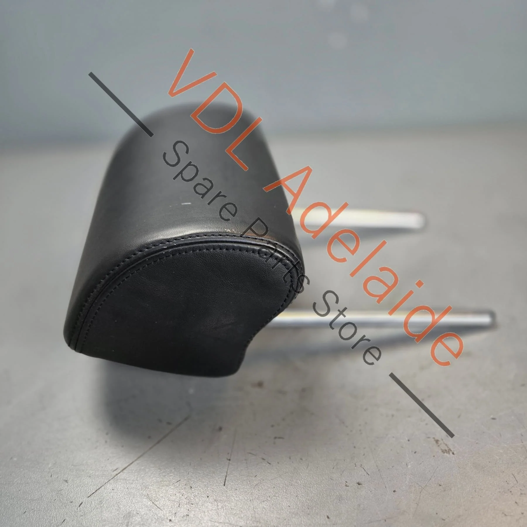 VW Touareg Rear Outer Seat Head Rest Headrest 7P6885901P NGB - Image 3