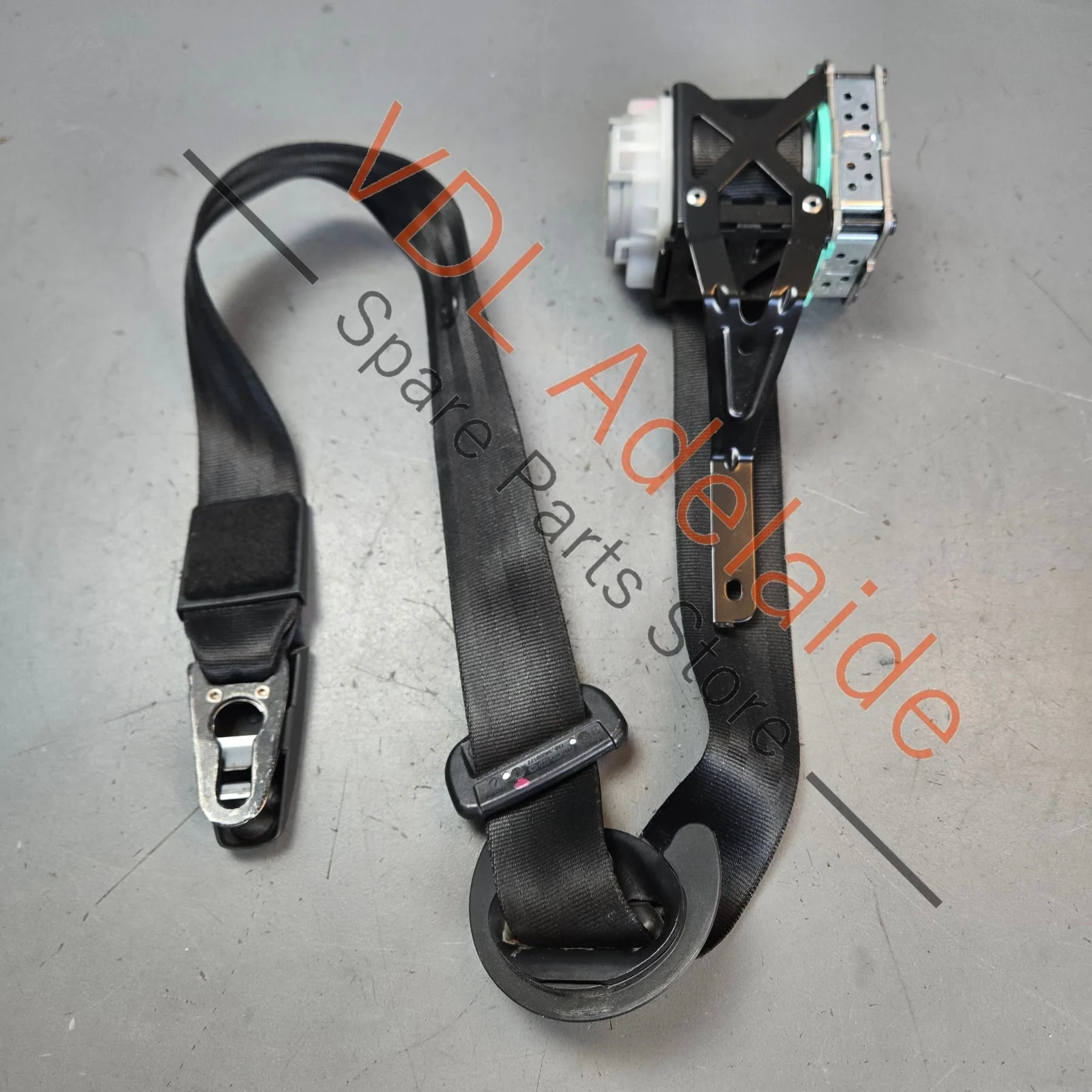 VW Touareg 7P Front Left Seatbelt Seat Belt 7P0857705G HCP - Image 2