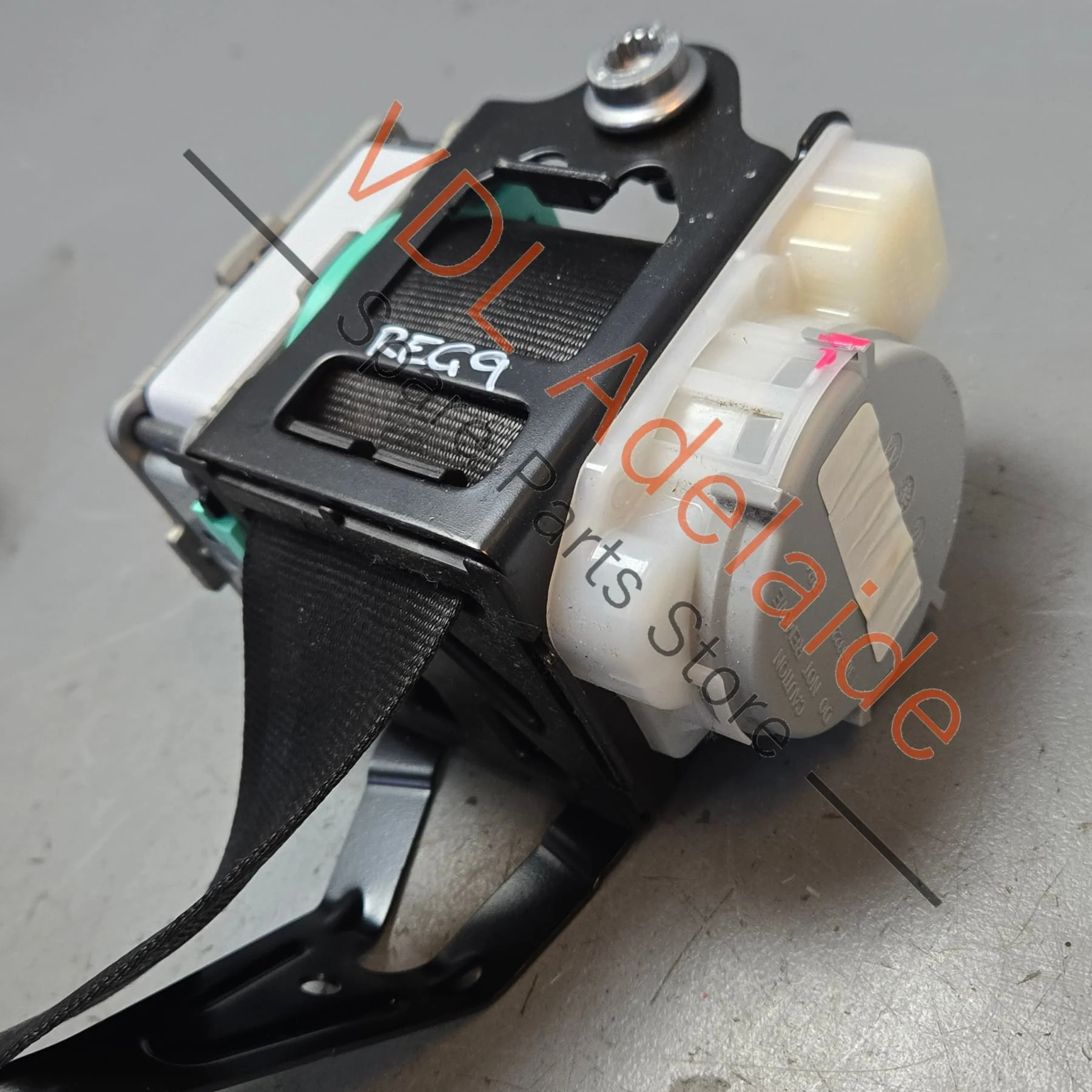 VW Touareg 7P Front Right Seatbelt Seat Belt 7P0857706G HCP - Image 7