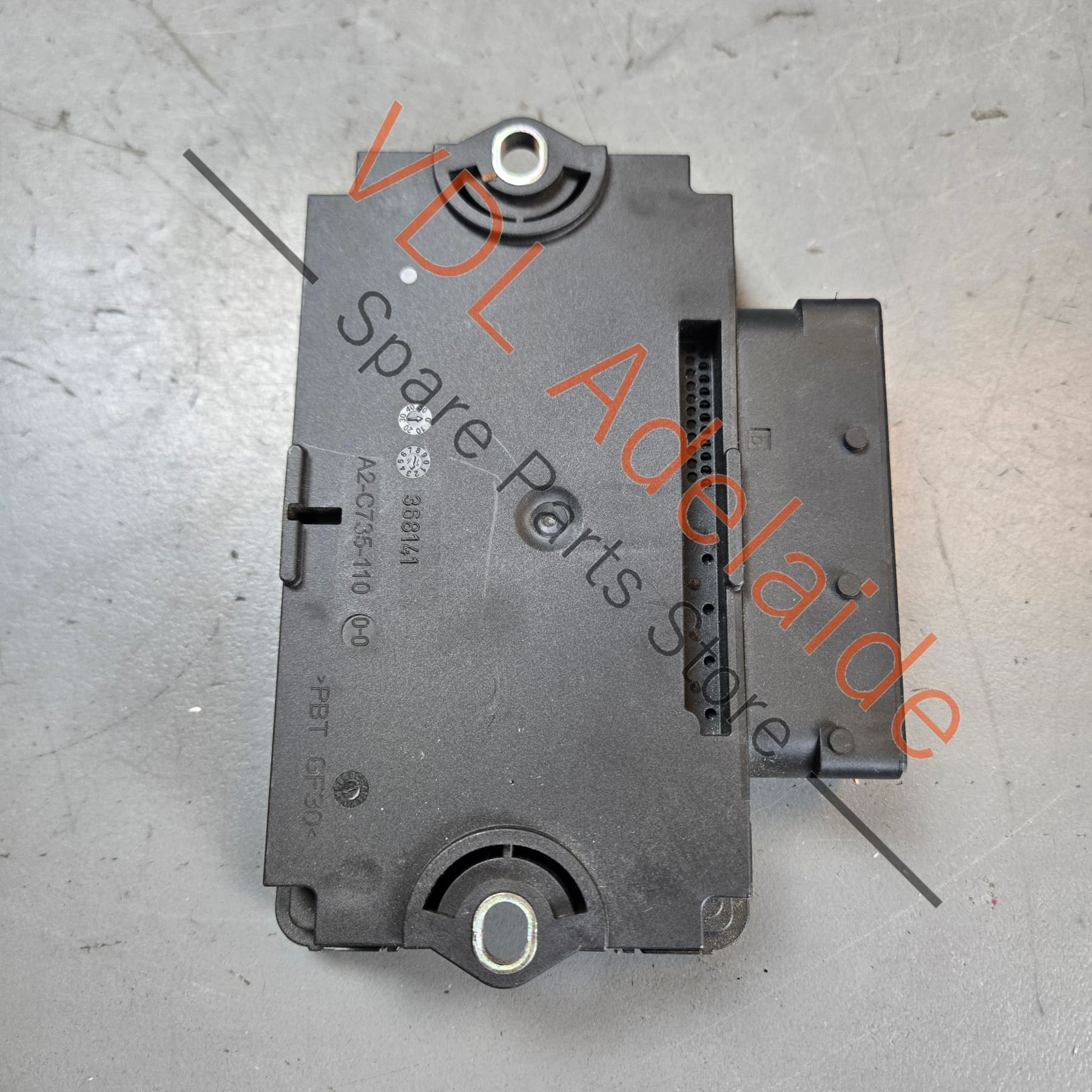 VW Touareg 7P Electric Park Brake Control Module 7P0907801F - Image 2