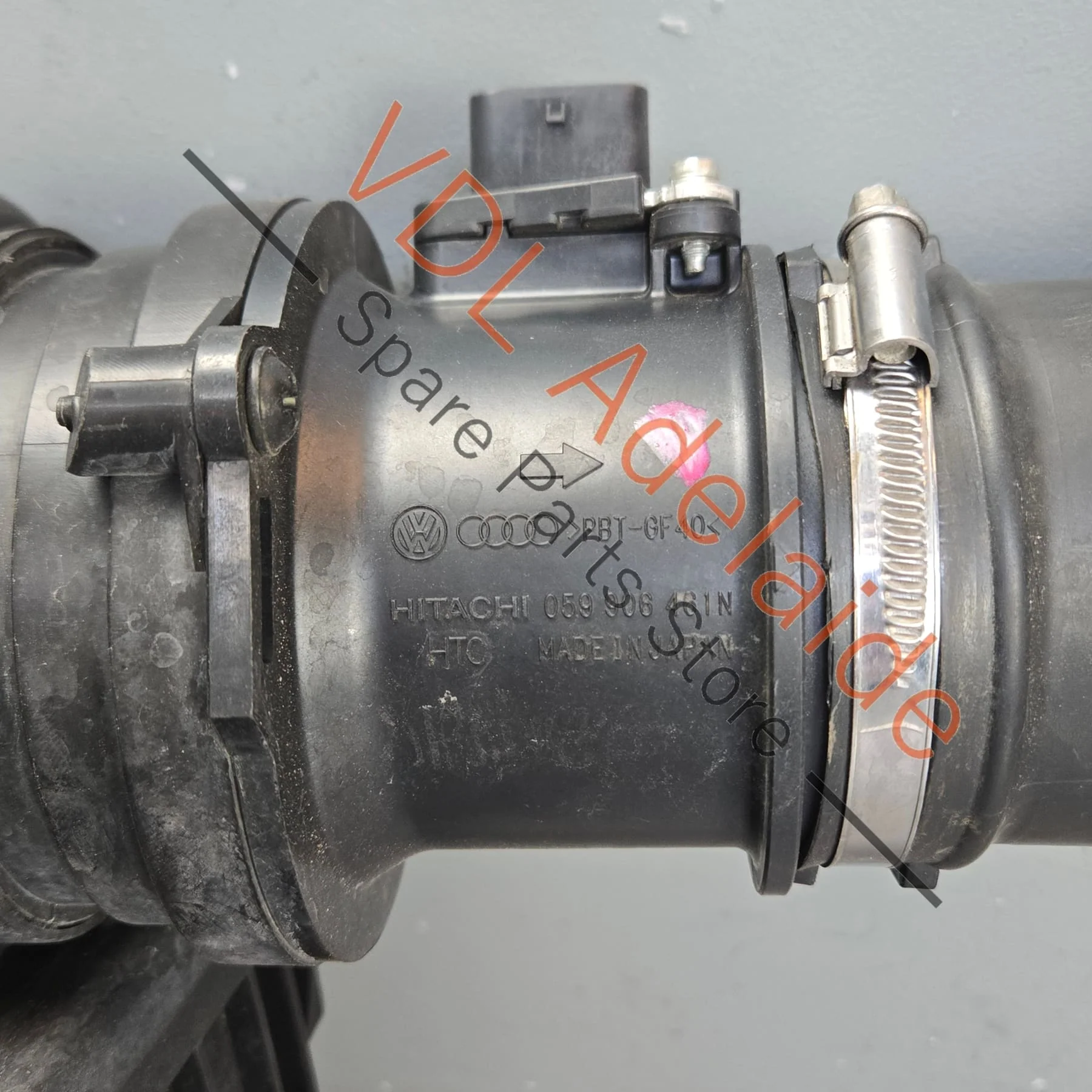 VW Touareg Air Flow Mass Sensor with Air Filter assembly 059906461N 7P0129607E - Image 5