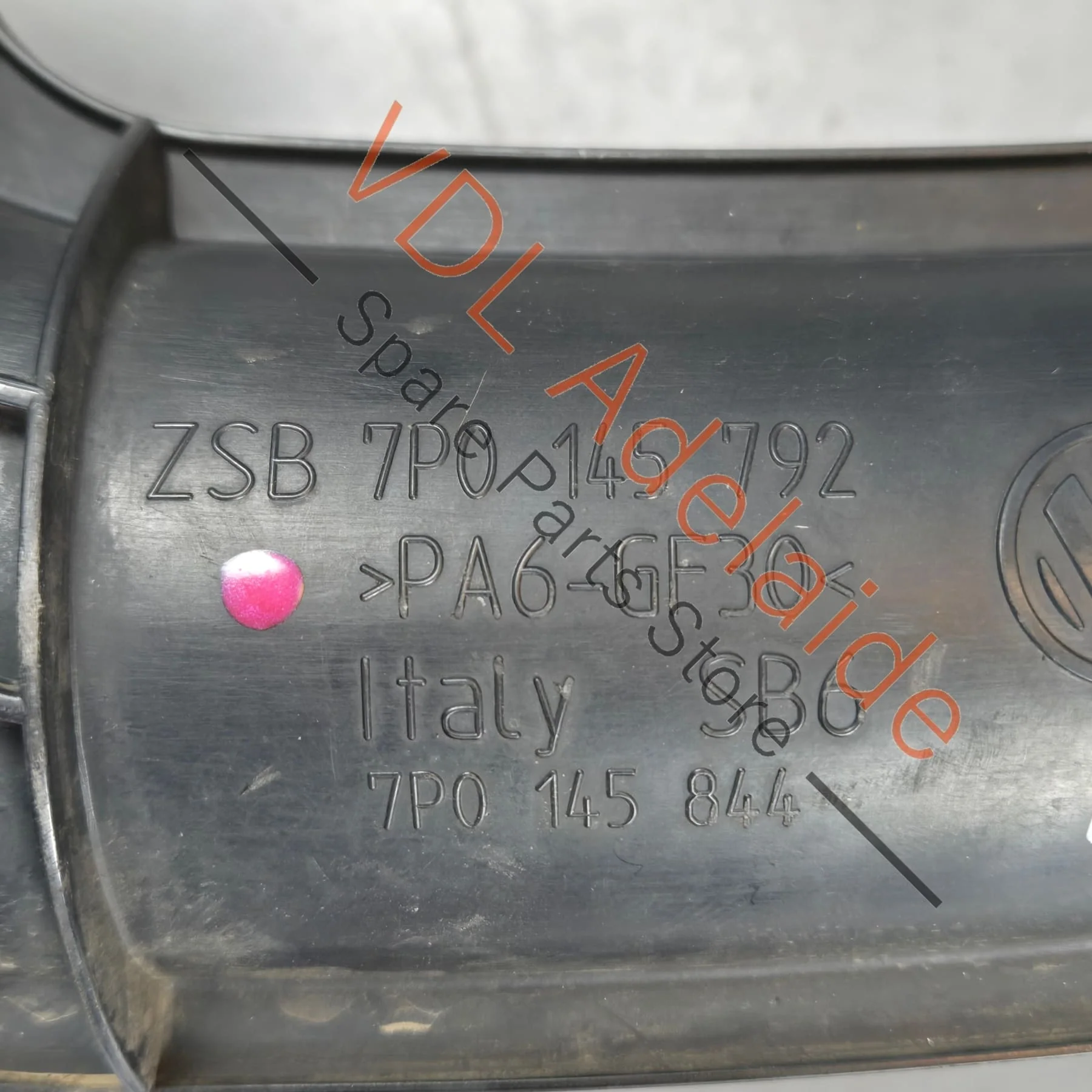 VW Touareg 7P V6 CRCA Engine Inlet Pipe 7P0145792 - Image 3