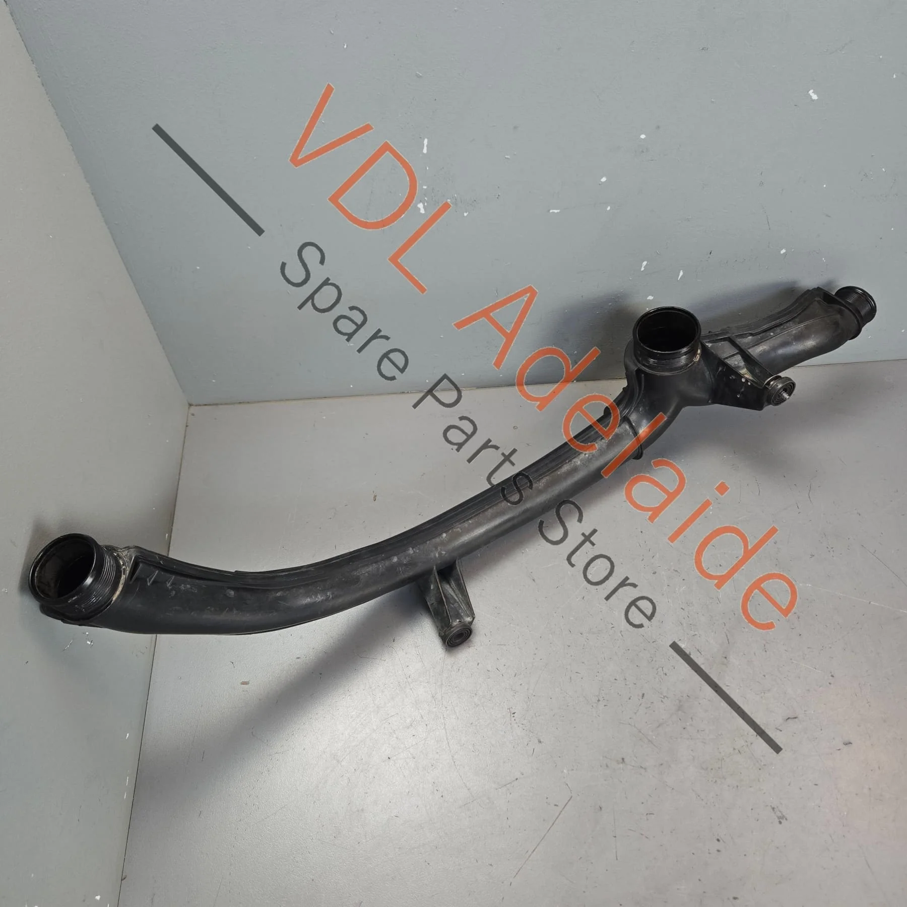 VW Touareg 7P V6 CRCA Engine Inlet Pipe 7P0145792 - Image 5