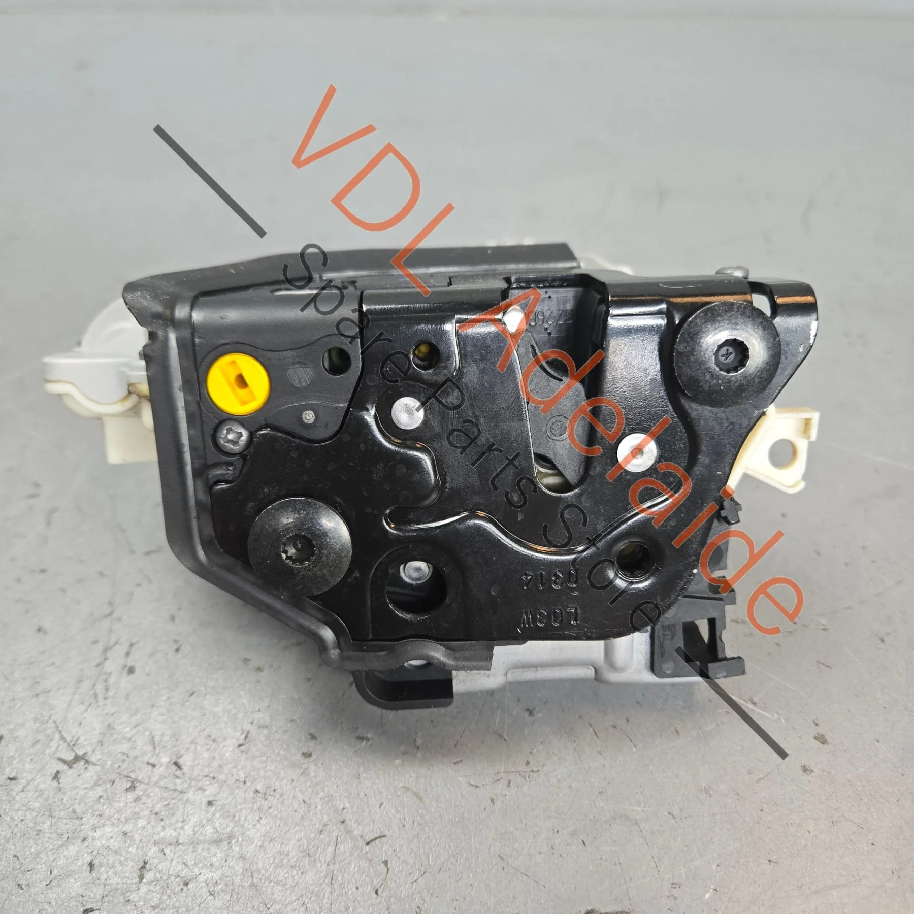 VW Touareg 7P Audi A4 A5 Left Front Door Lock Mechanism 8J2837015A - Image 4