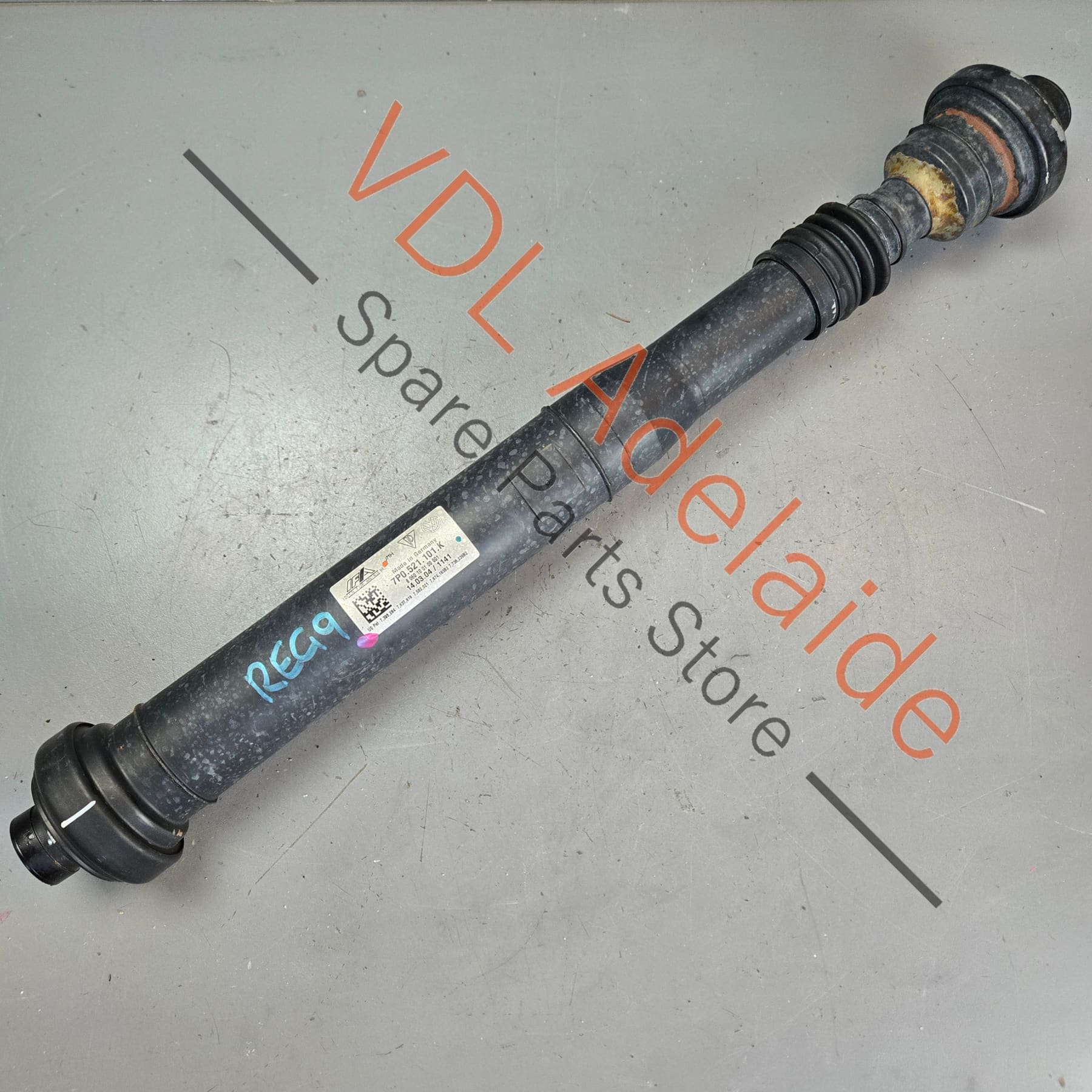 VW Touareg 7P Front Propeller Drive Shaft 7P0521101K
