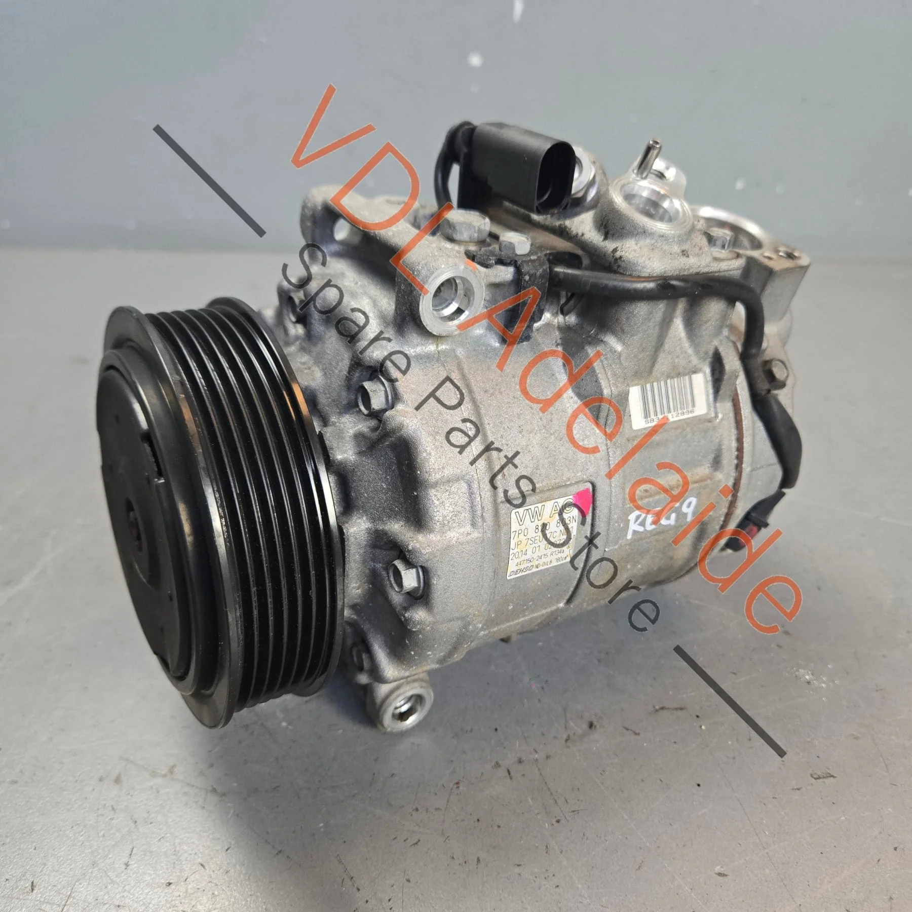 VW Touareg 7P A/C AC Compressor Denso 7P0820803N
