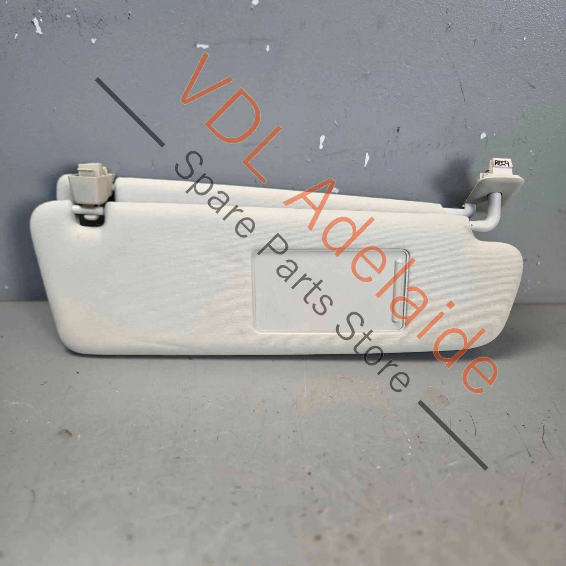 VW Touareg 7P Right Side Double Sun Visor Pearl Grey 7P0857552D 2F4