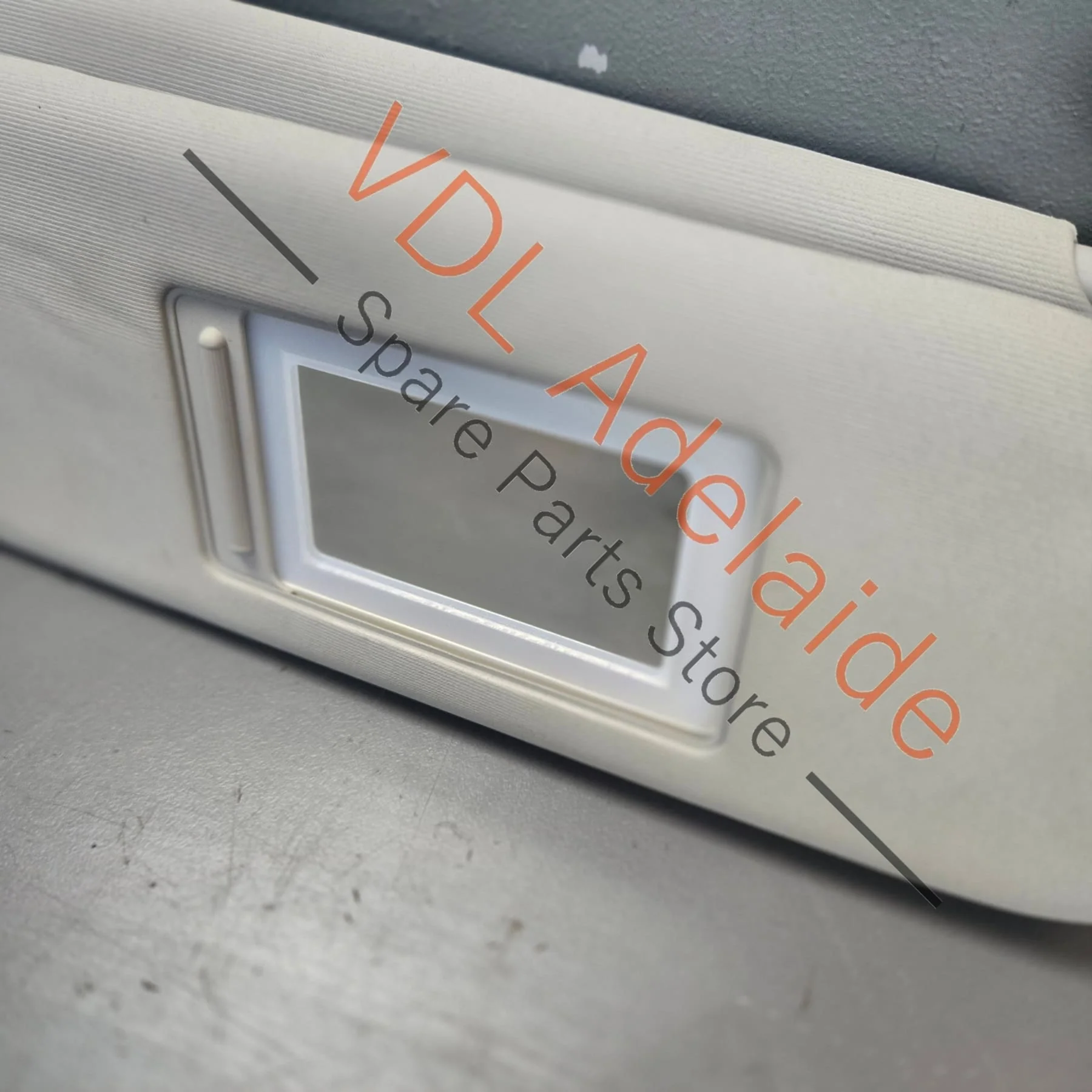 VW Touareg 7P Right Side Double Sun Visor Pearl Grey 7P0857552D 2F4 - Image 2