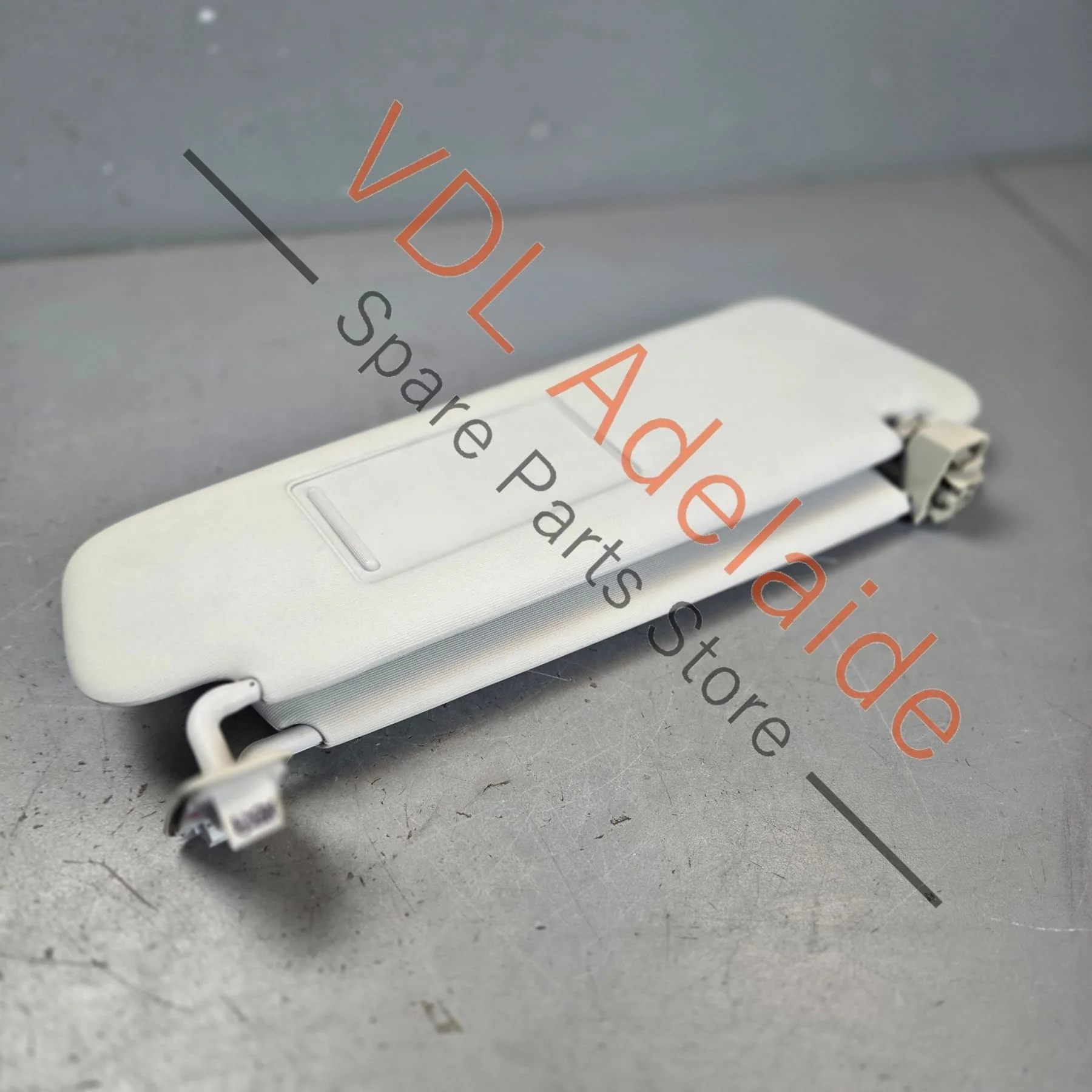 VW Touareg 7P Right Side Double Sun Visor Pearl Grey 7P0857552D 2F4 - Image 6
